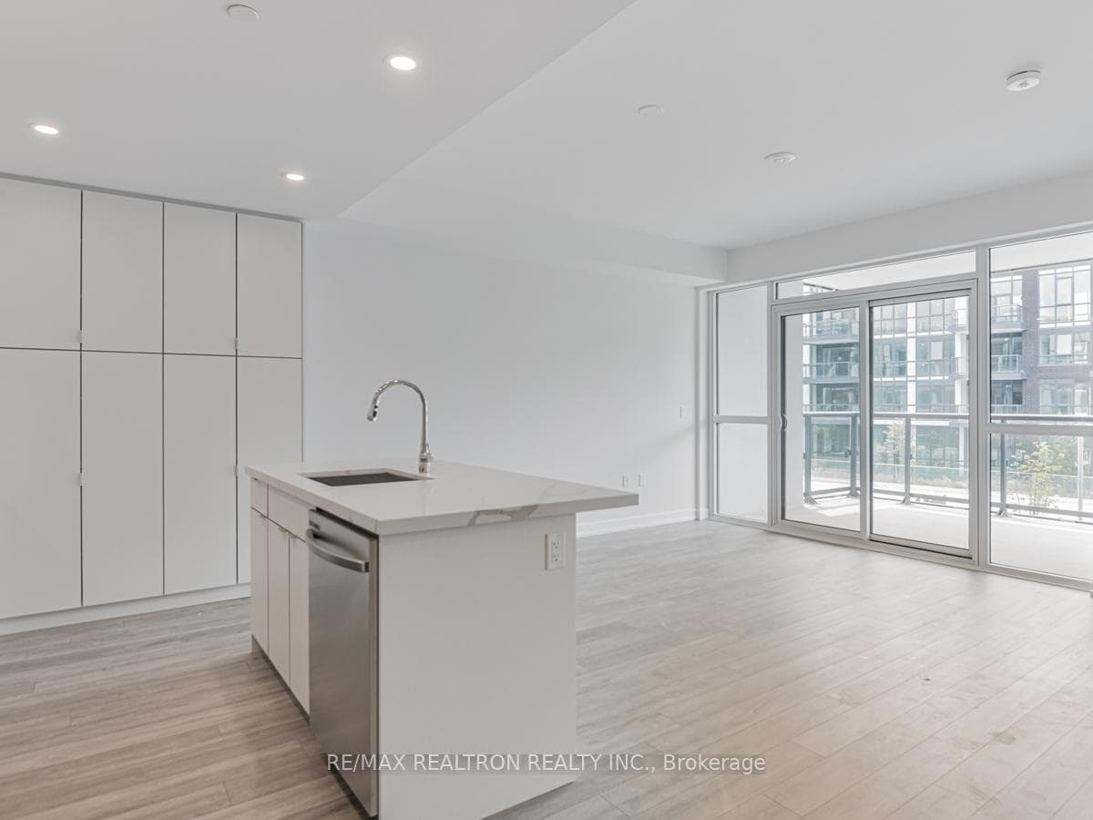 415 Sea Ray Avenue Unit 225 photo 1