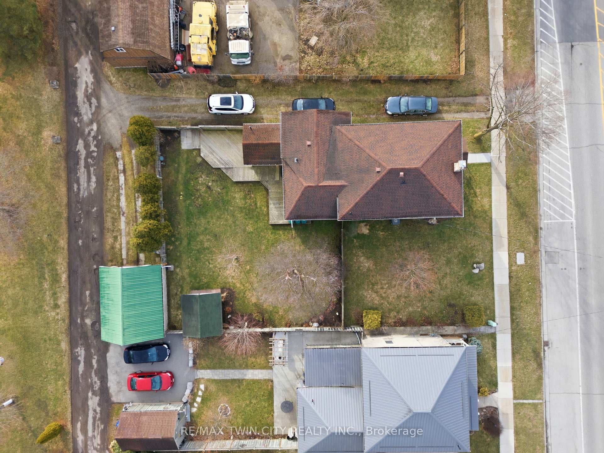 9 Willow Street photo 45