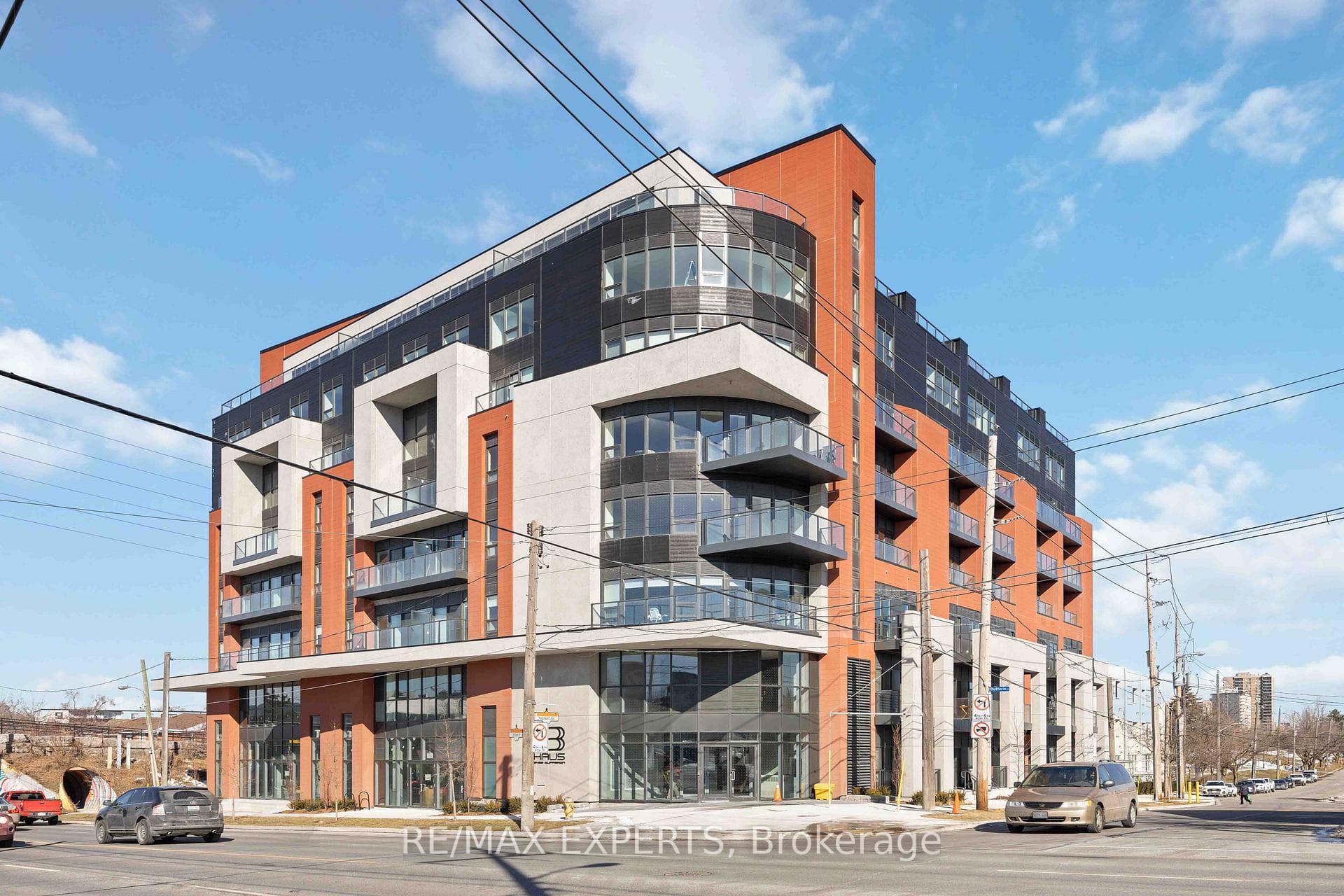 2433 Dufferin Street Unit 213 photo 1