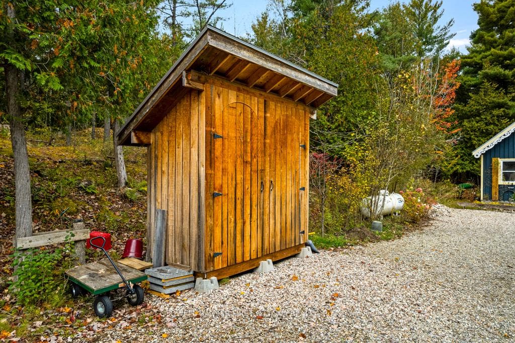 Storage shed