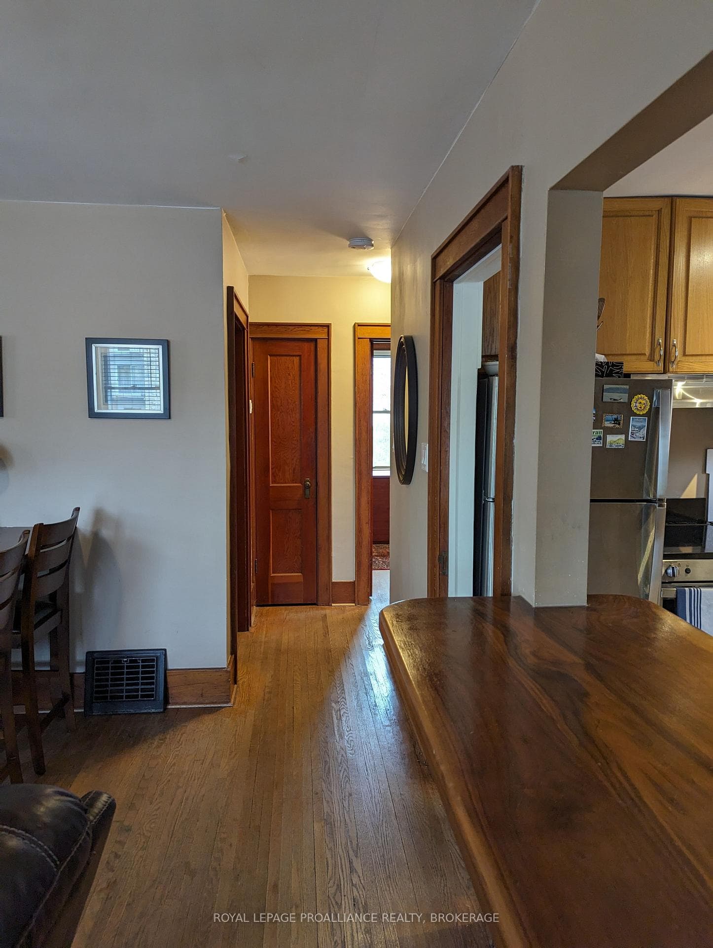 51 Dundas Street photo 9