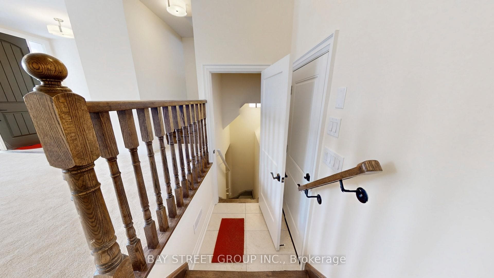 4279 Major Mackenzie Drive photo 43