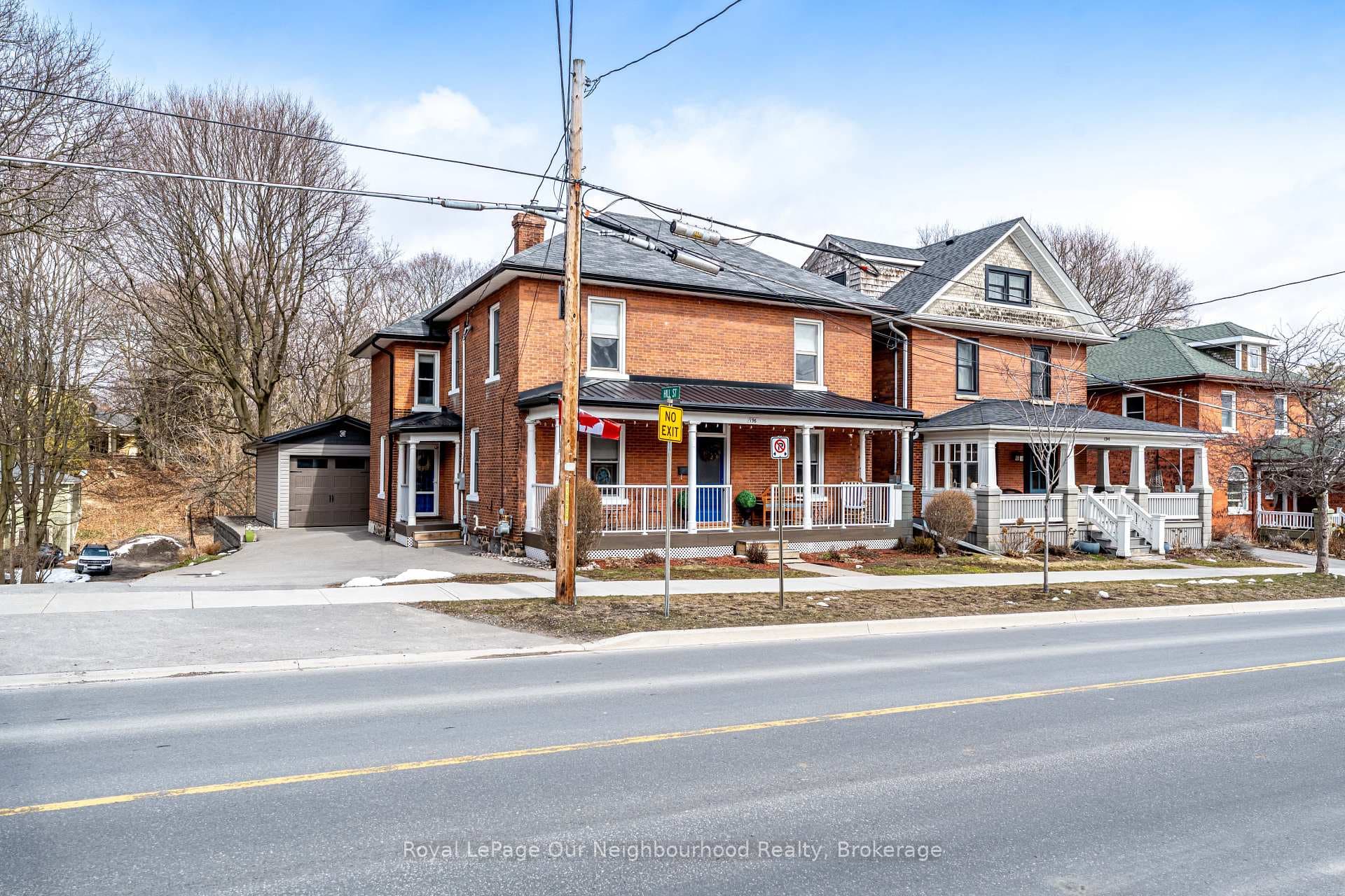 196 Walton Street photo 3
