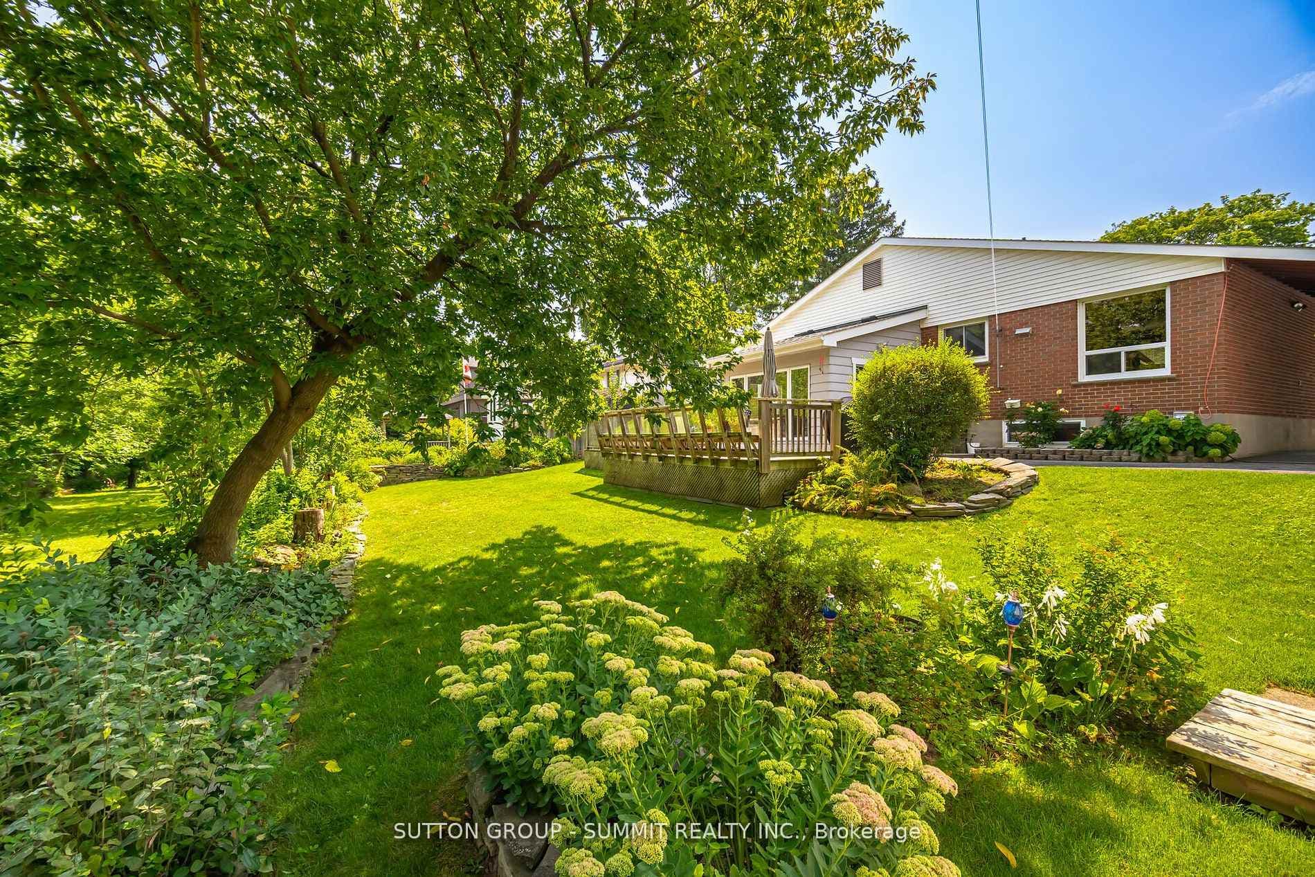 9 PIONEER Drive photo 36