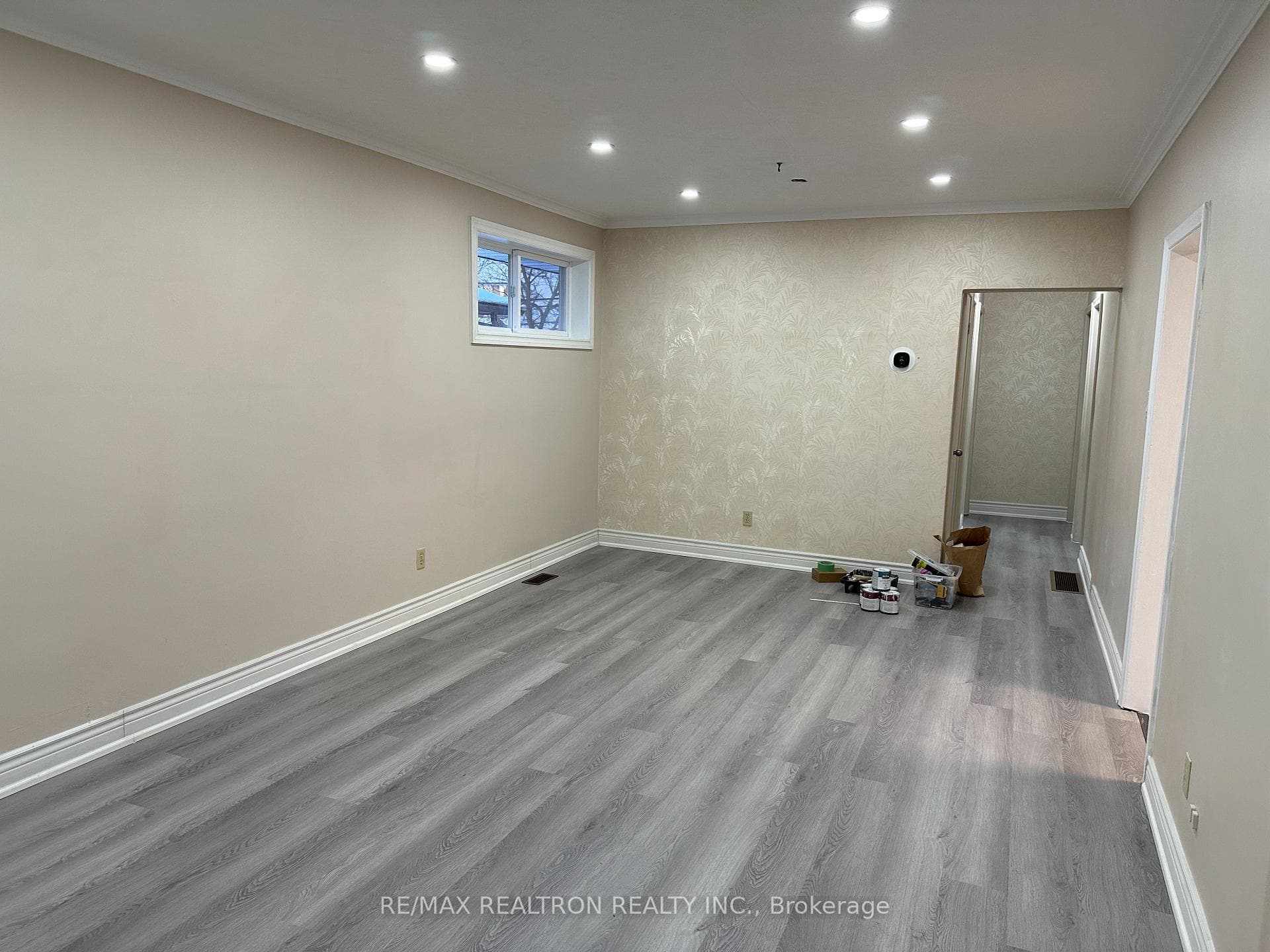 39 Crosland Drive Unit Main photo 5