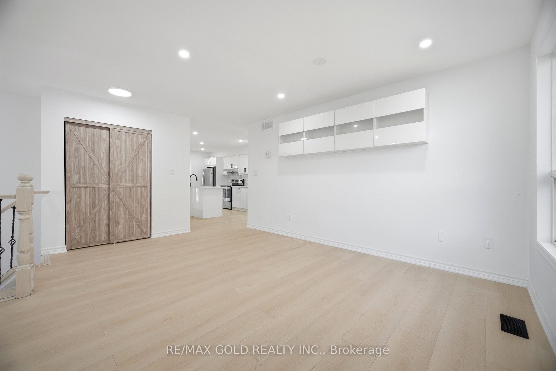 46 Cashel Crescent photo 7