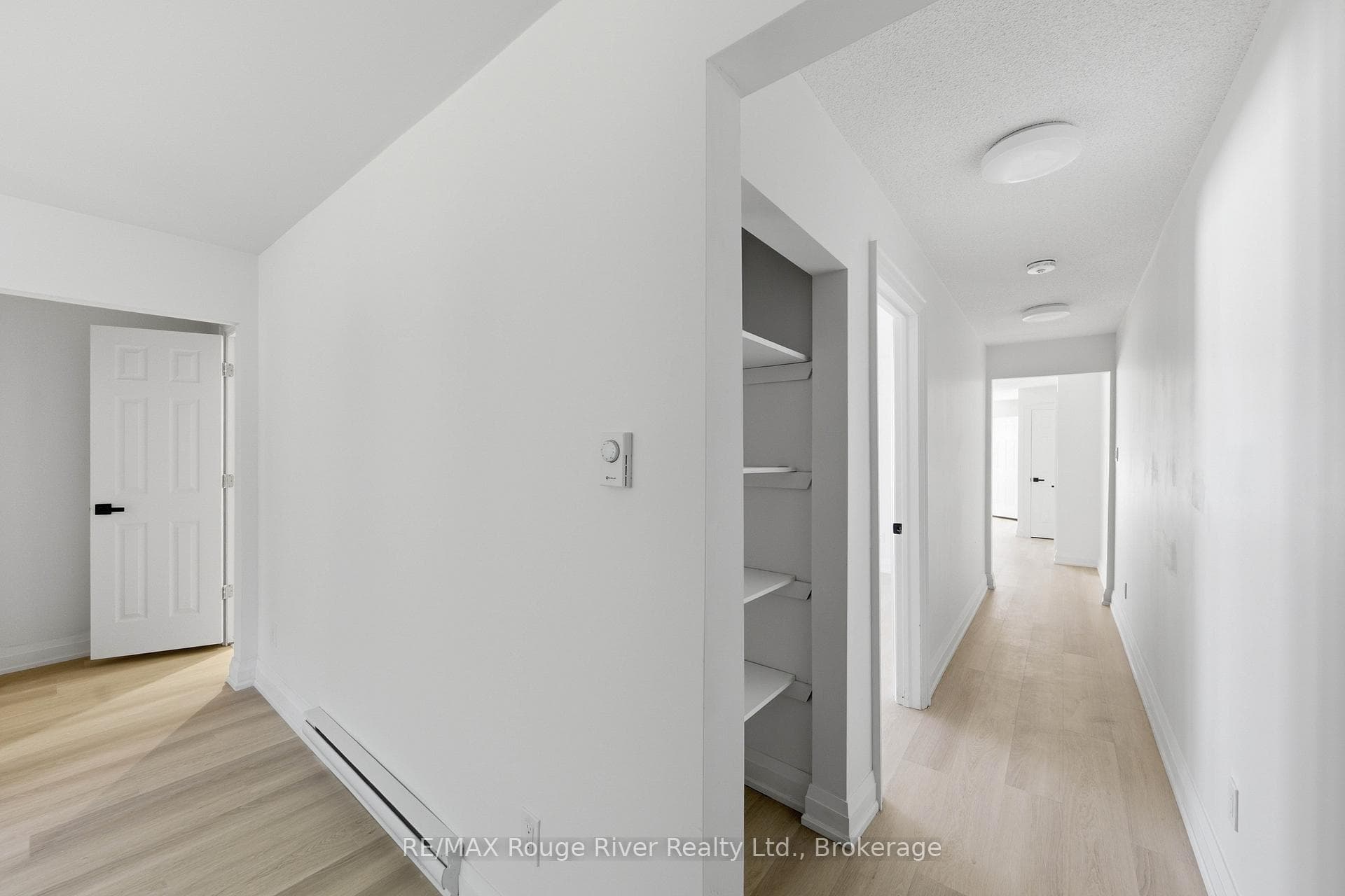 144 Macdonald Avenue Unit Unit B photo 11