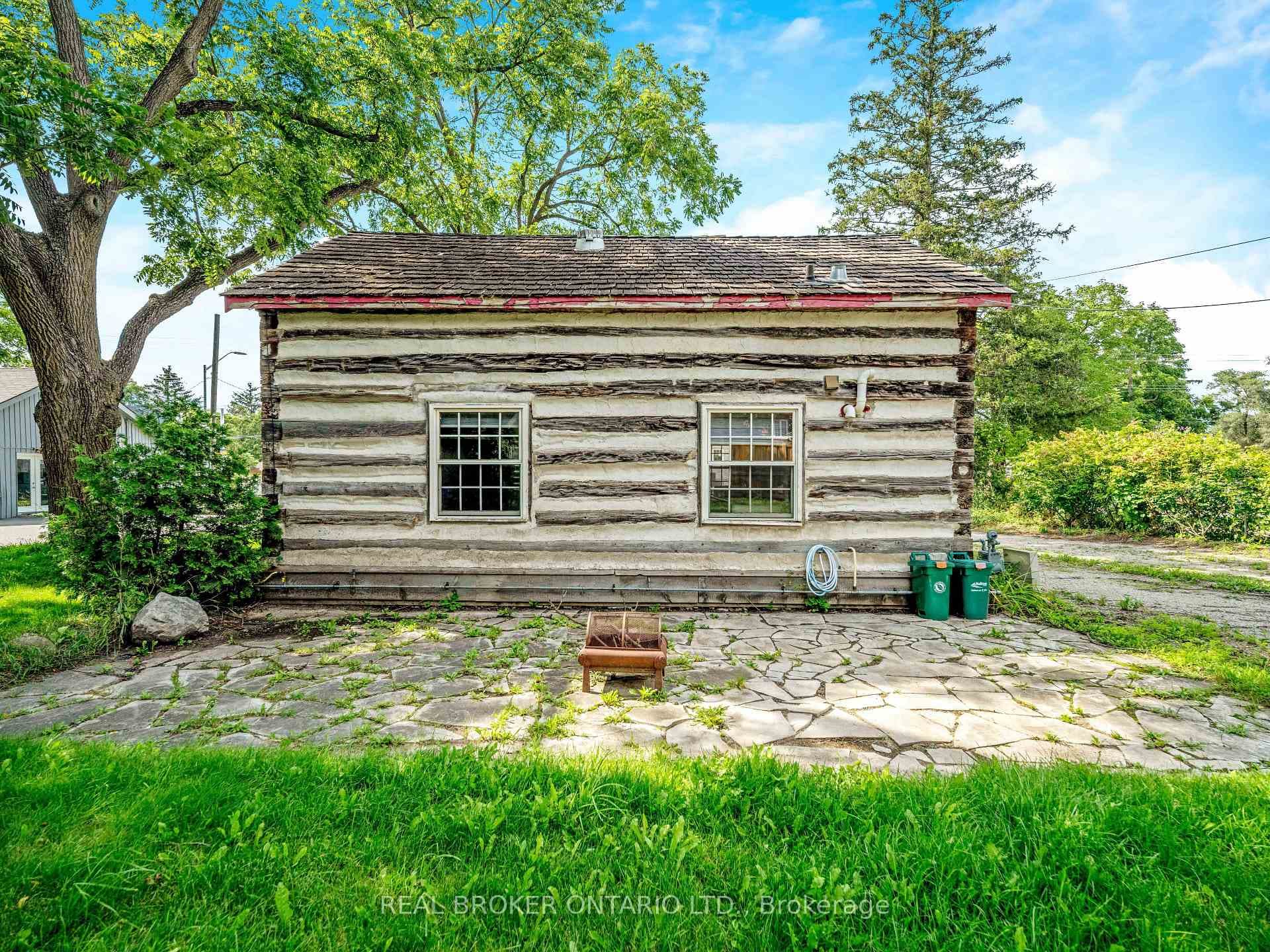 145 Alma Street photo 21
