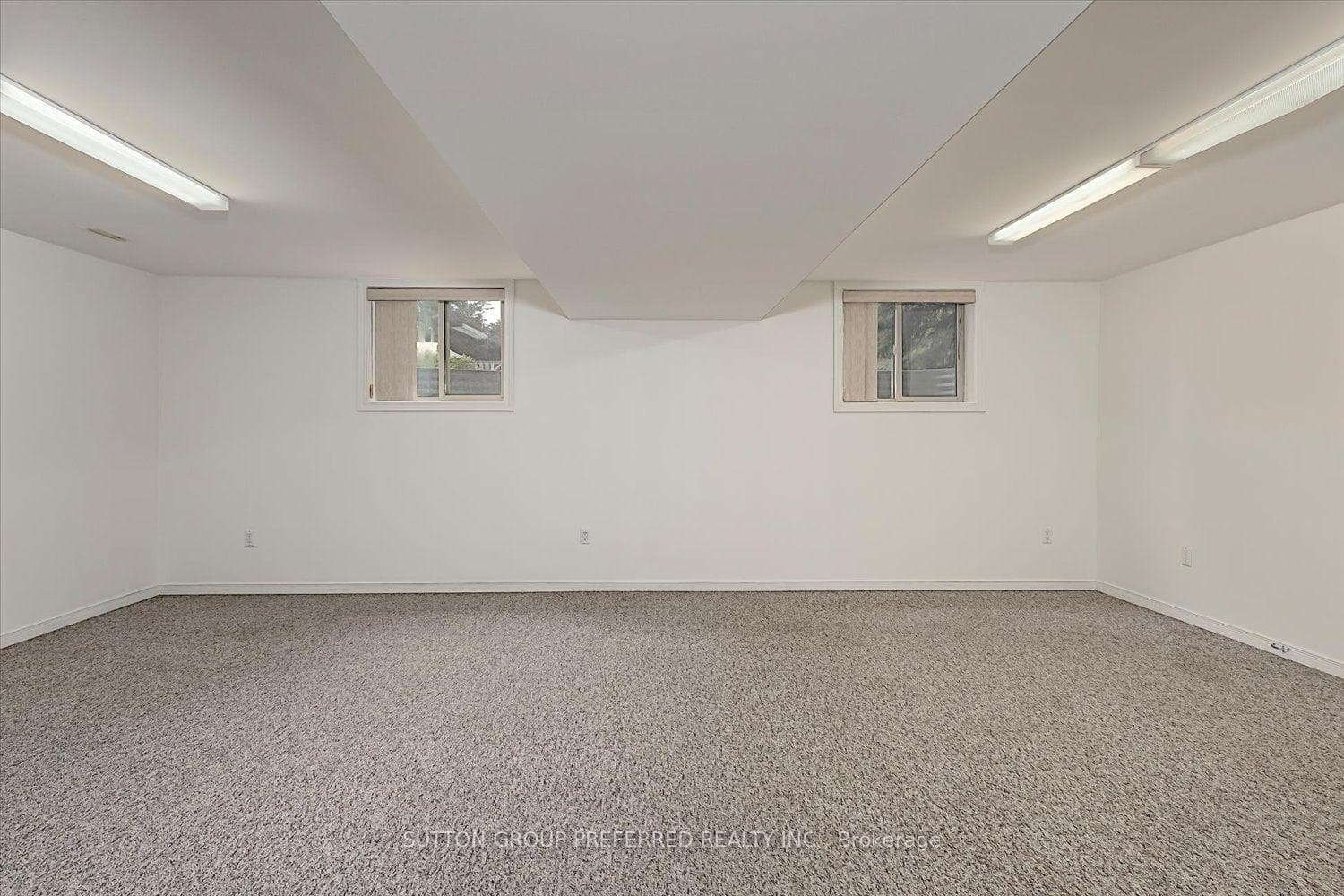 LARGE WINDOWS