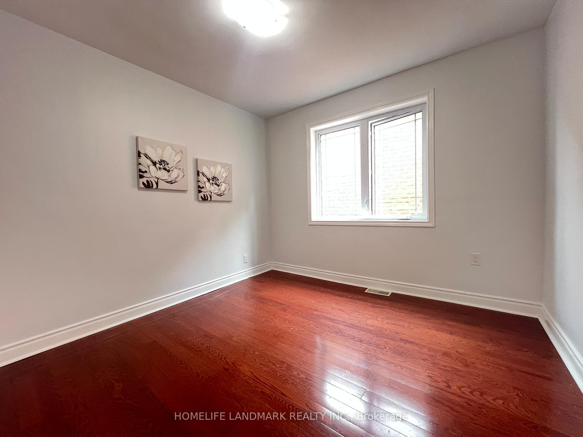 534 Saint Clarens Avenue photo 13
