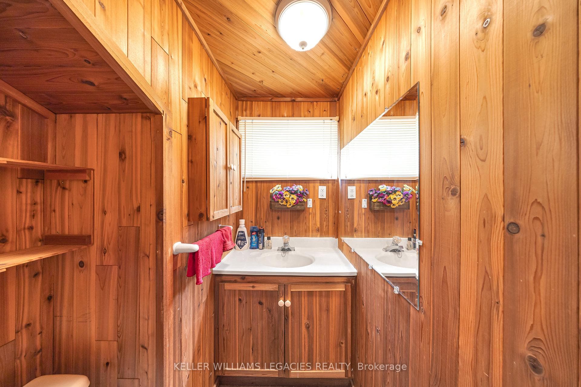 688 Aylmer Street photo 27