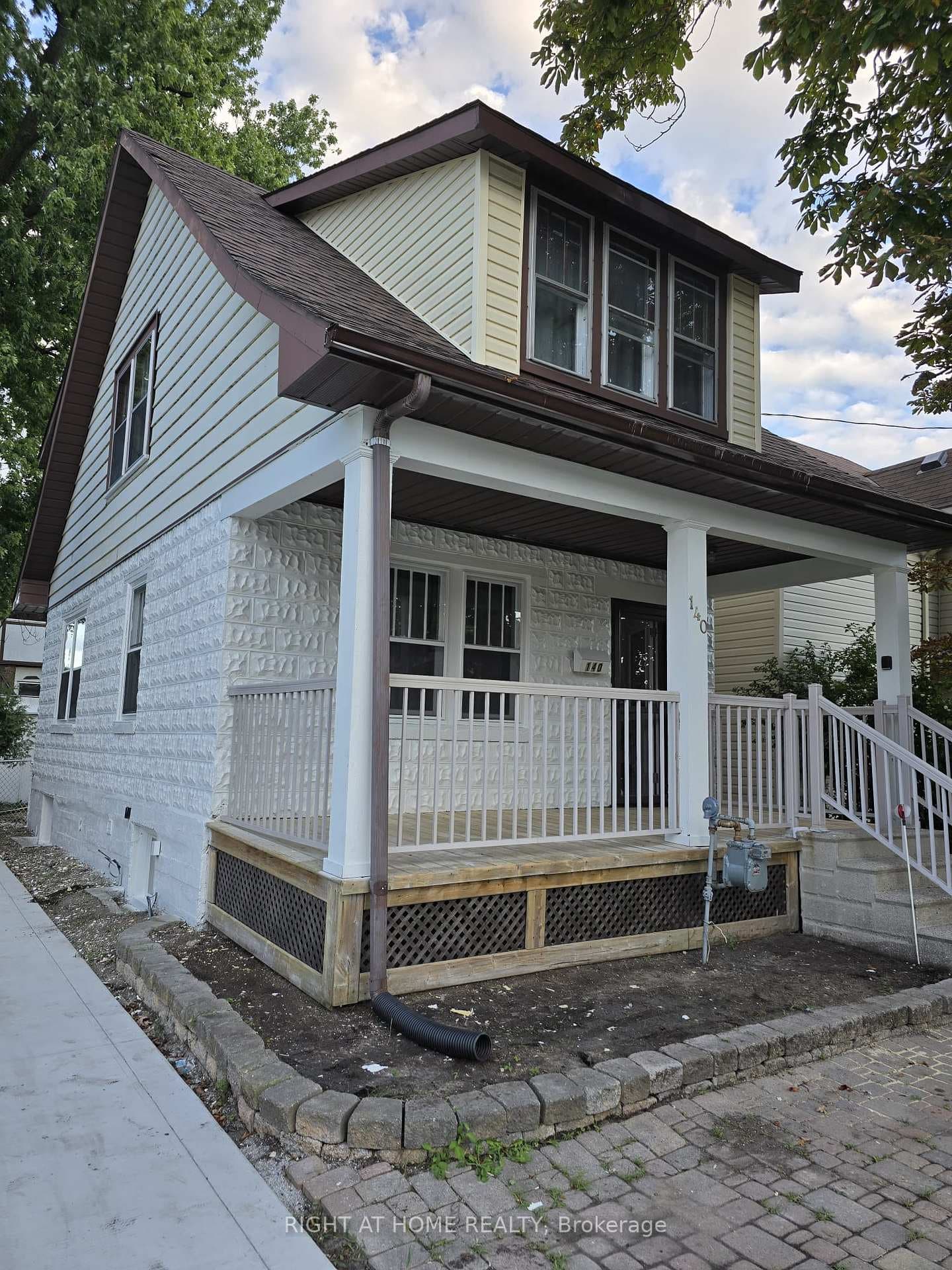 140 Napier Street photo 2