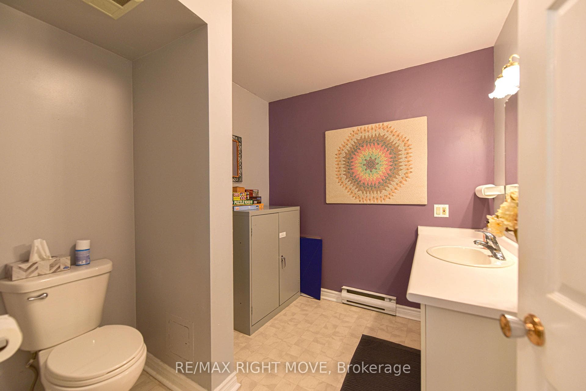 Powder room in common room