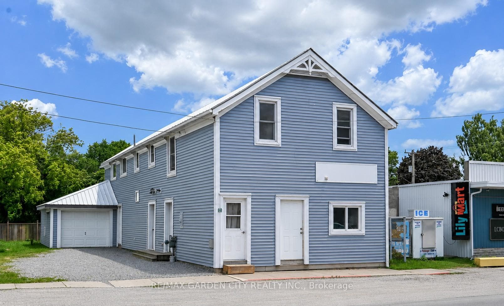 192 Townline Street photo 31