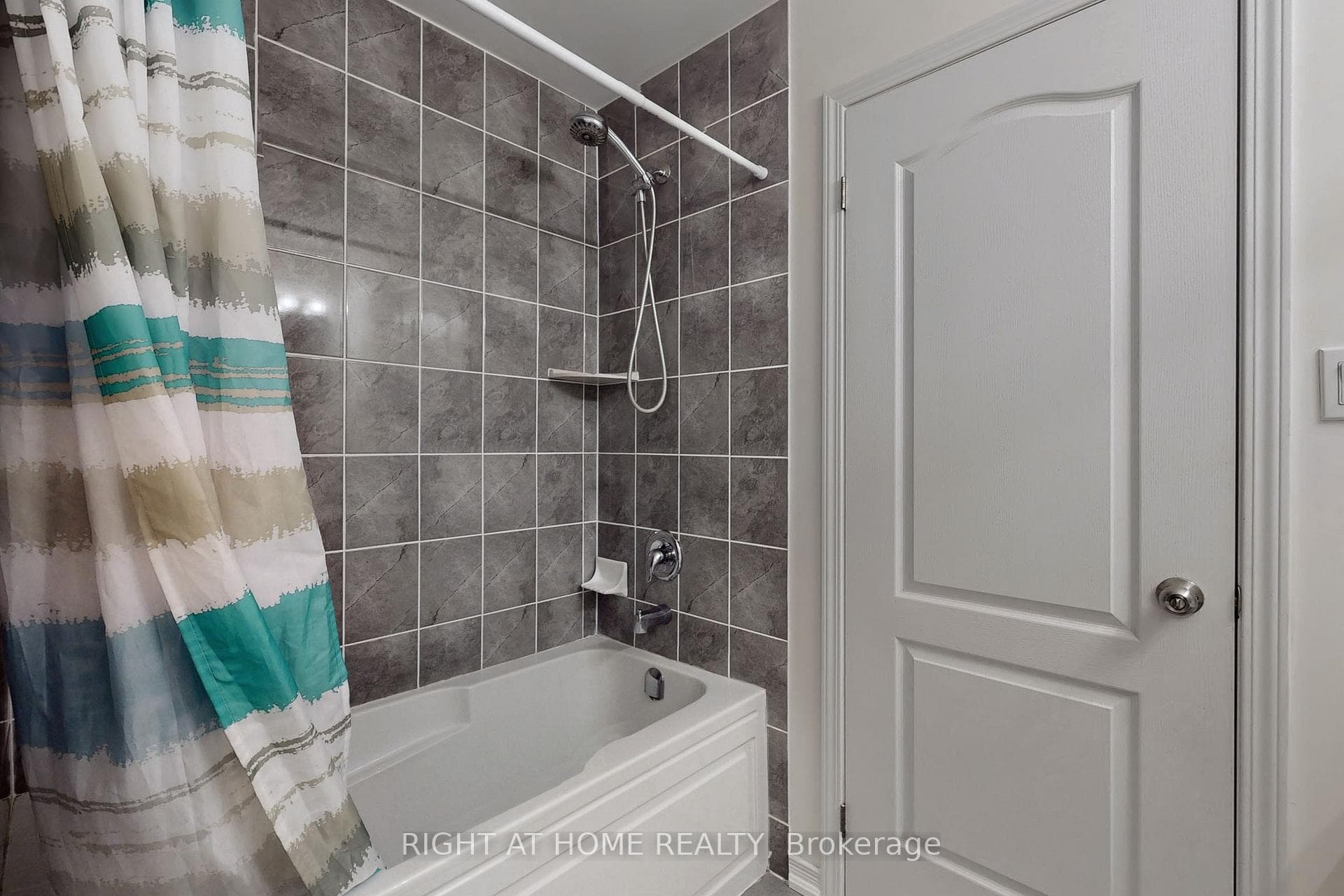 128 Kellington Trail photo 40