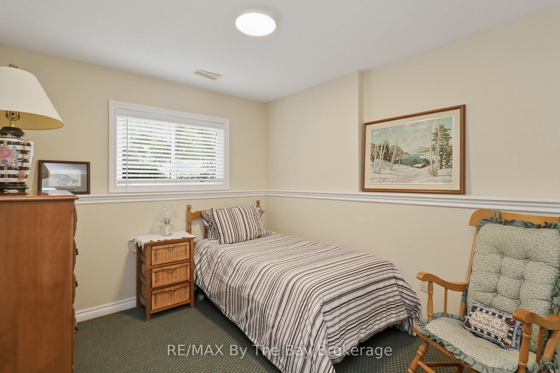 45 40th Street photo 45