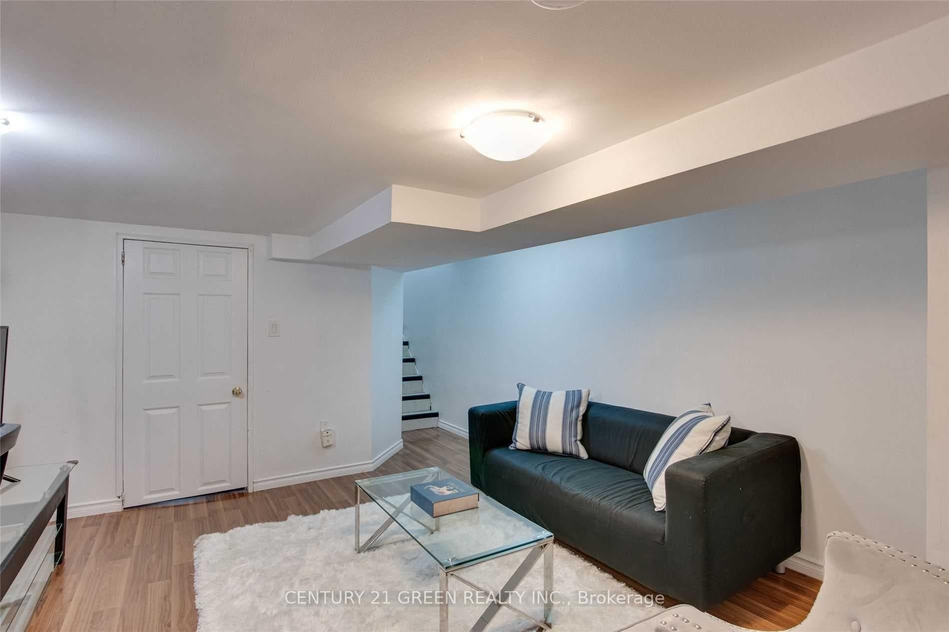 211 Prescott Avenue photo 16