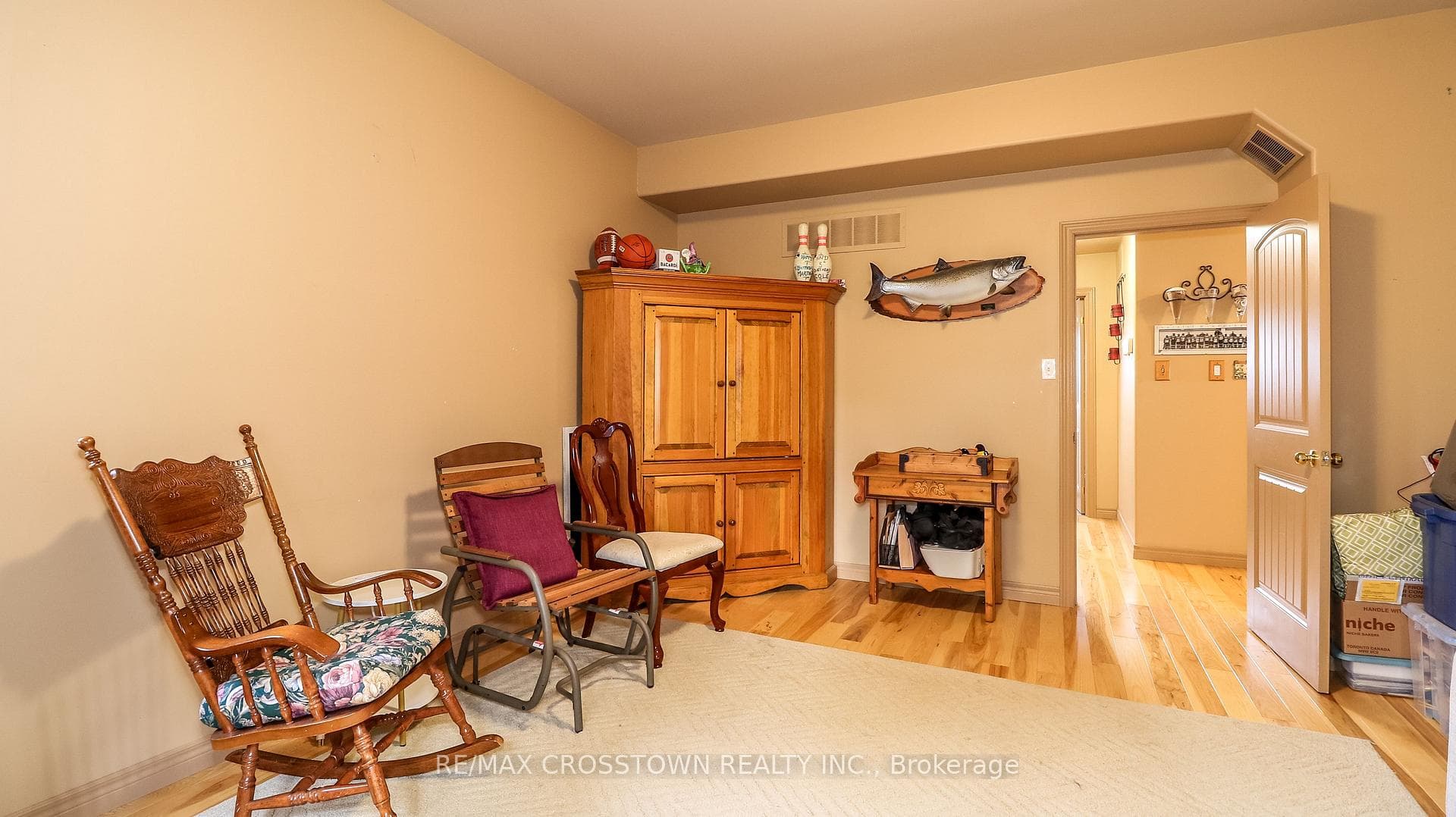 2325 Crystal Beach Road photo 20