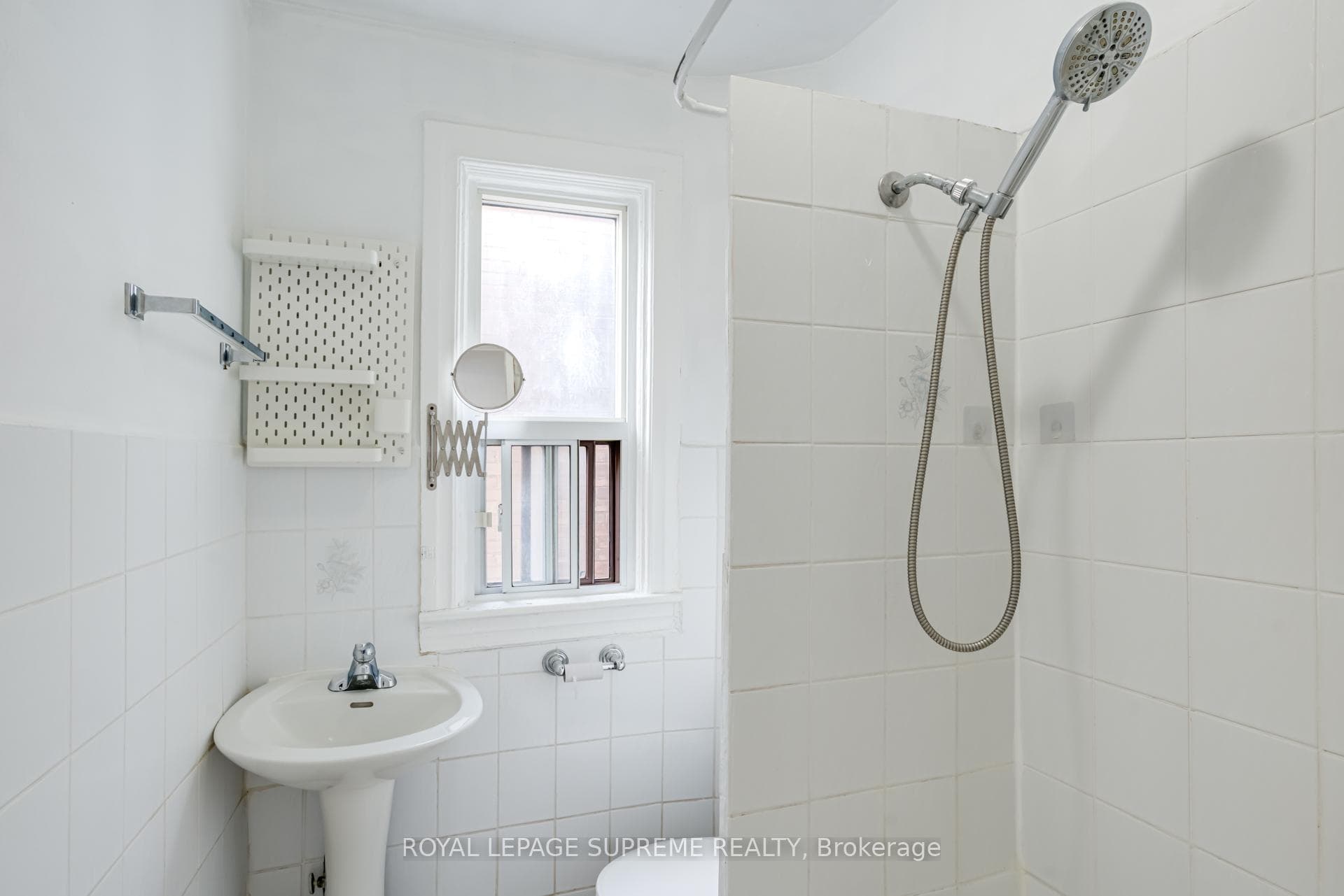 59 Somerset Avenue Unit 2nd Flr photo 14