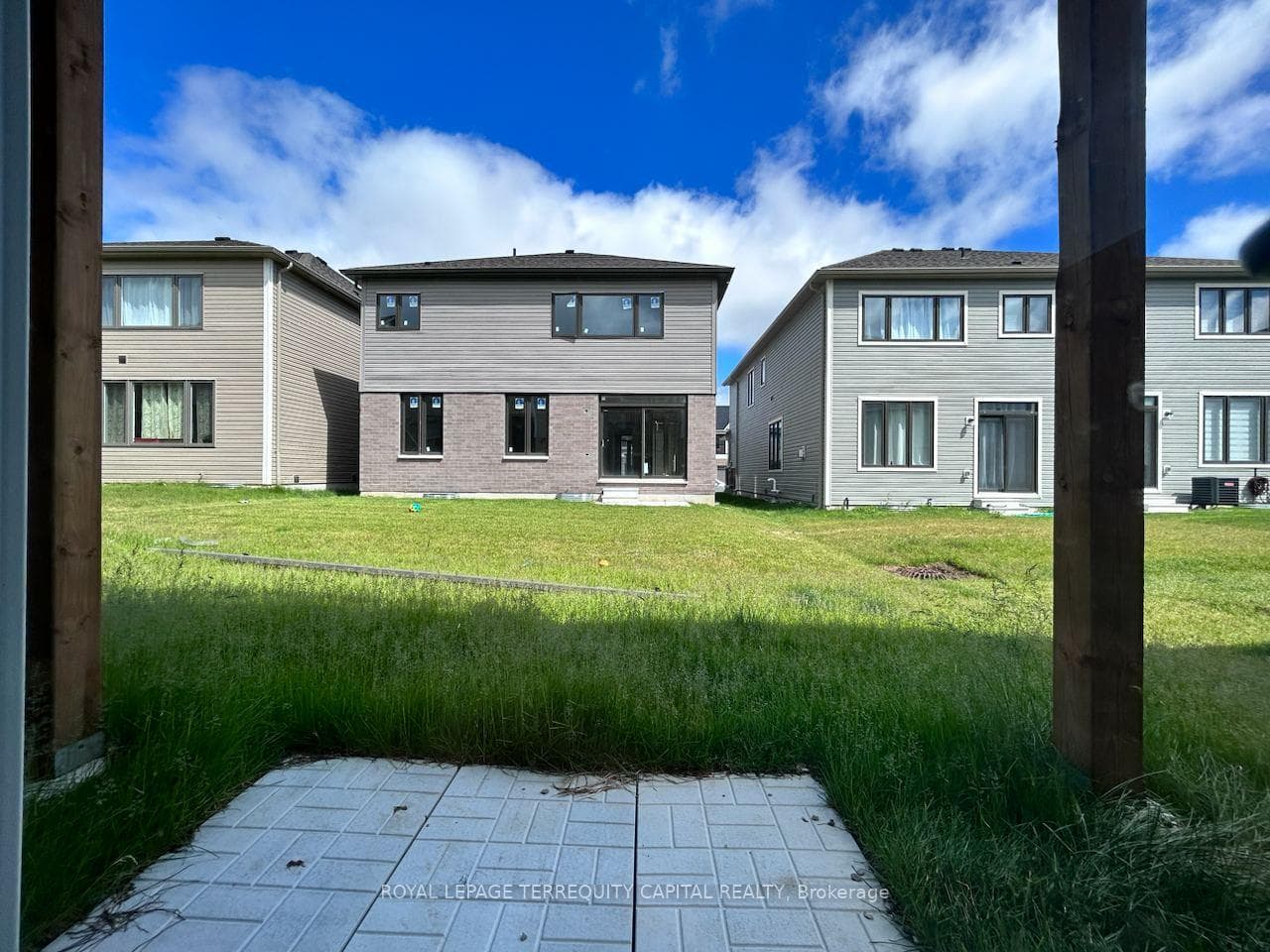 26 Valleybrook Road Unit Upper photo 16