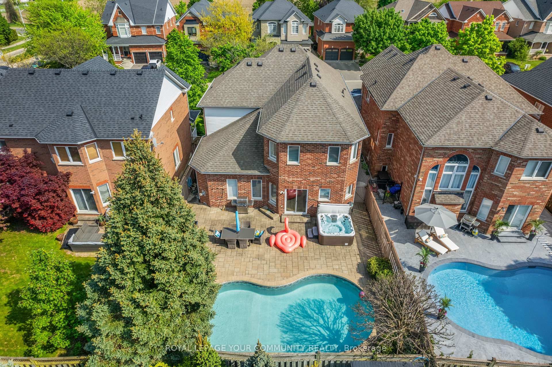 5 Stonebrook Crescent photo 37