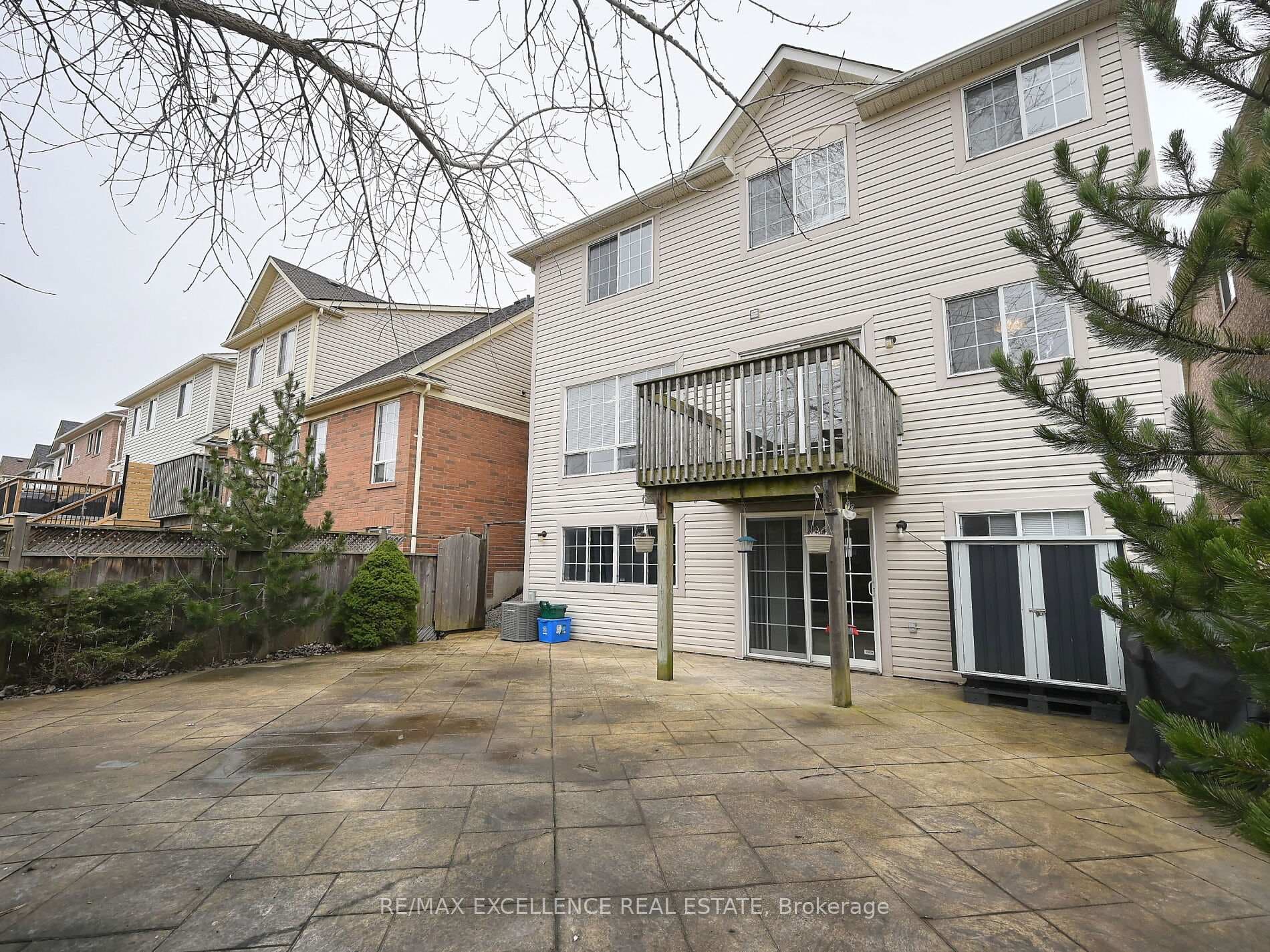 951 Donnelly Street photo 39