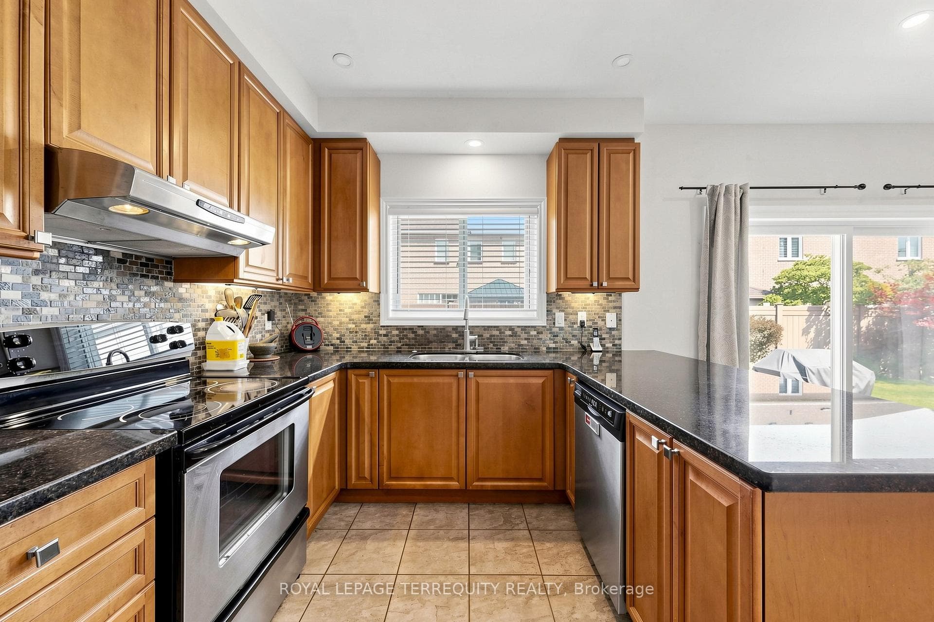 12 Ballantyne Drive photo 15