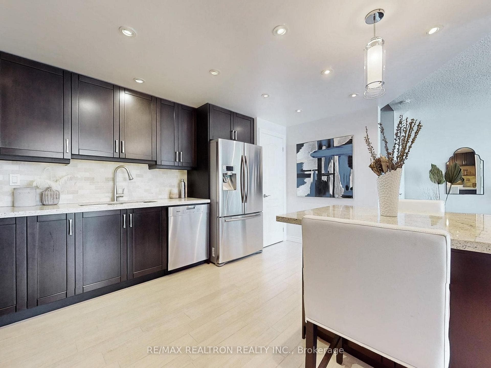 33 Harbour Square Unit 3004 photo 12