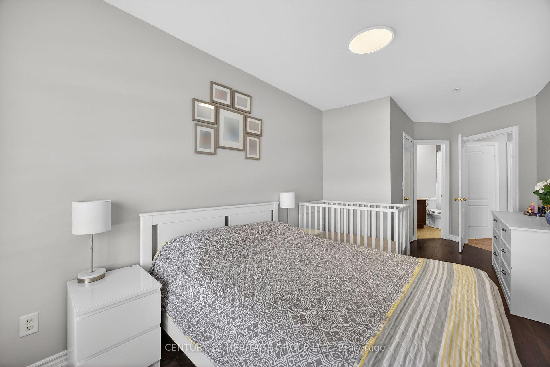 112 Simcoe Road Unit 214 photo 25