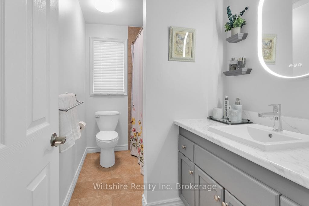 38 Cavanaugh Crescent photo 17