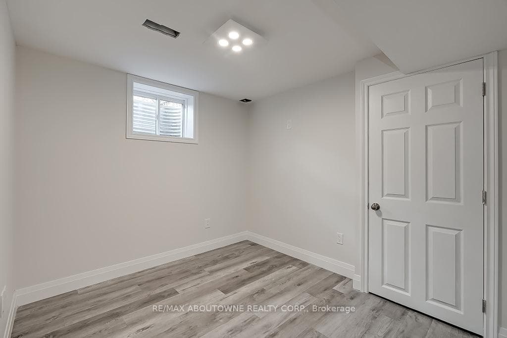 293 Goutouski Crescent photo 36