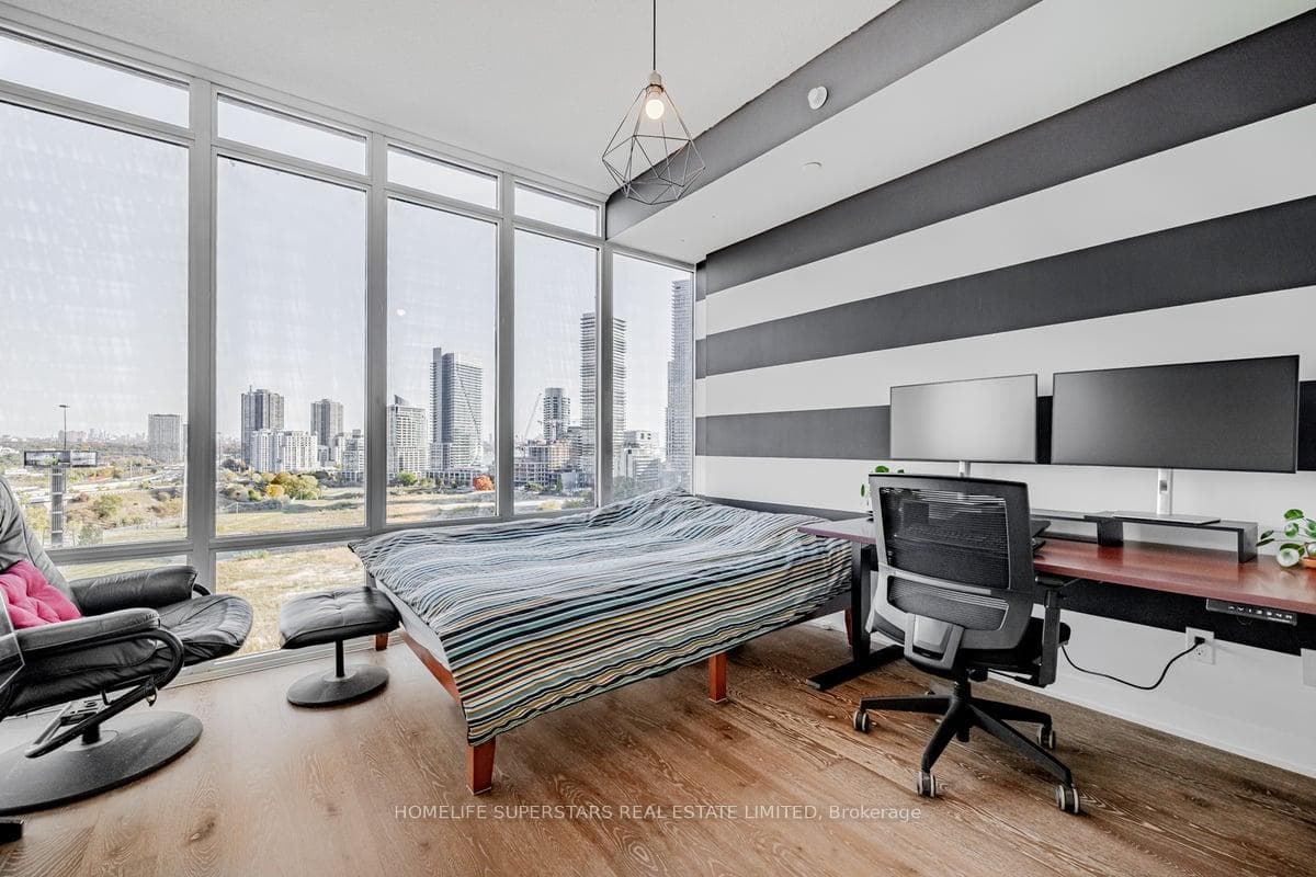 90 Park Lawn Road Unit 1509 photo 12