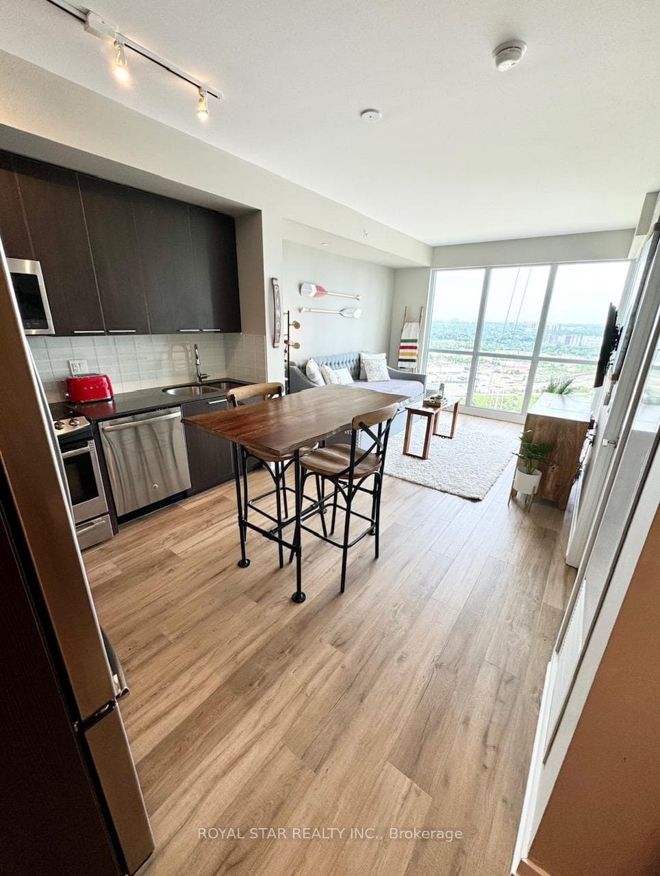 10 Park Lawn Road Unit 3208 photo 4