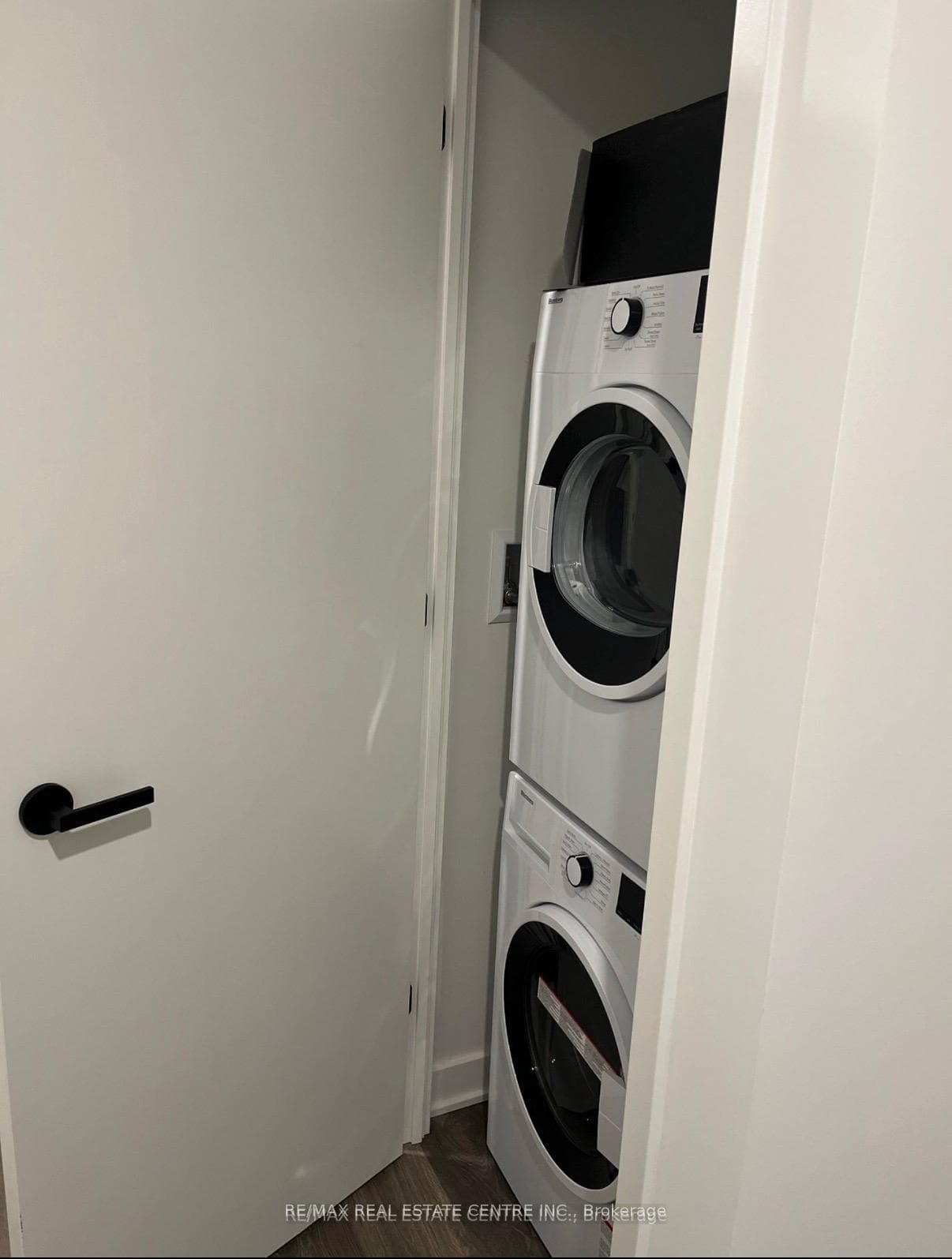 55 Charles Street Unit 2704 photo 8