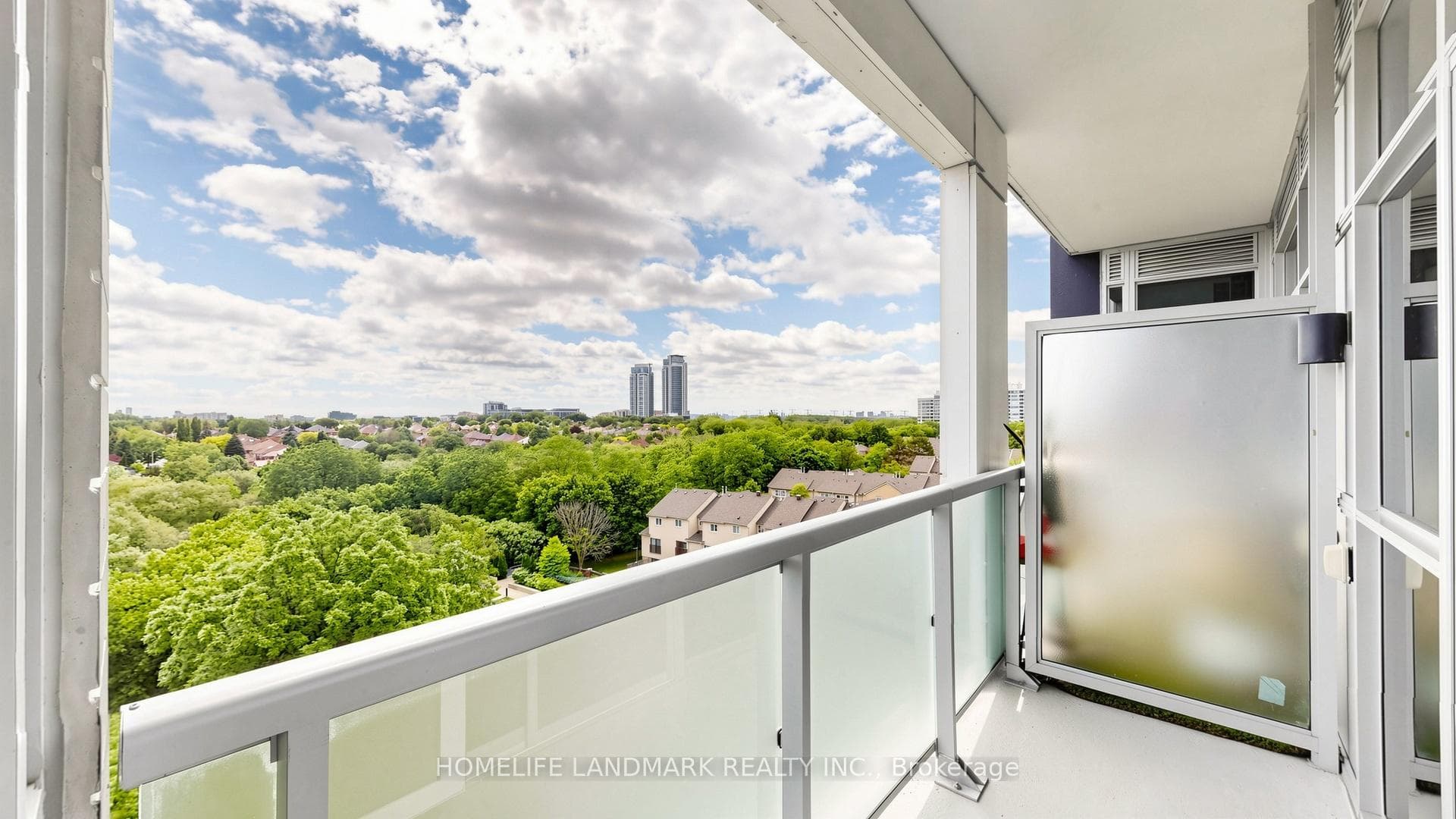 8763 Bayview Avenue Unit 701 photo 22