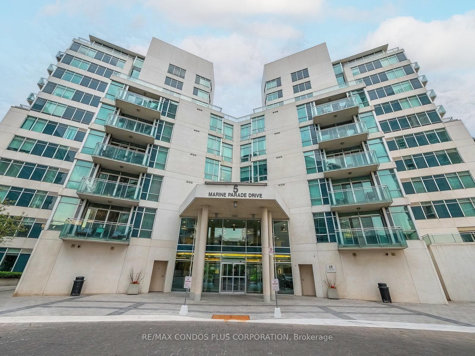 5 Marine Parade Drive Unit 617 photo 1