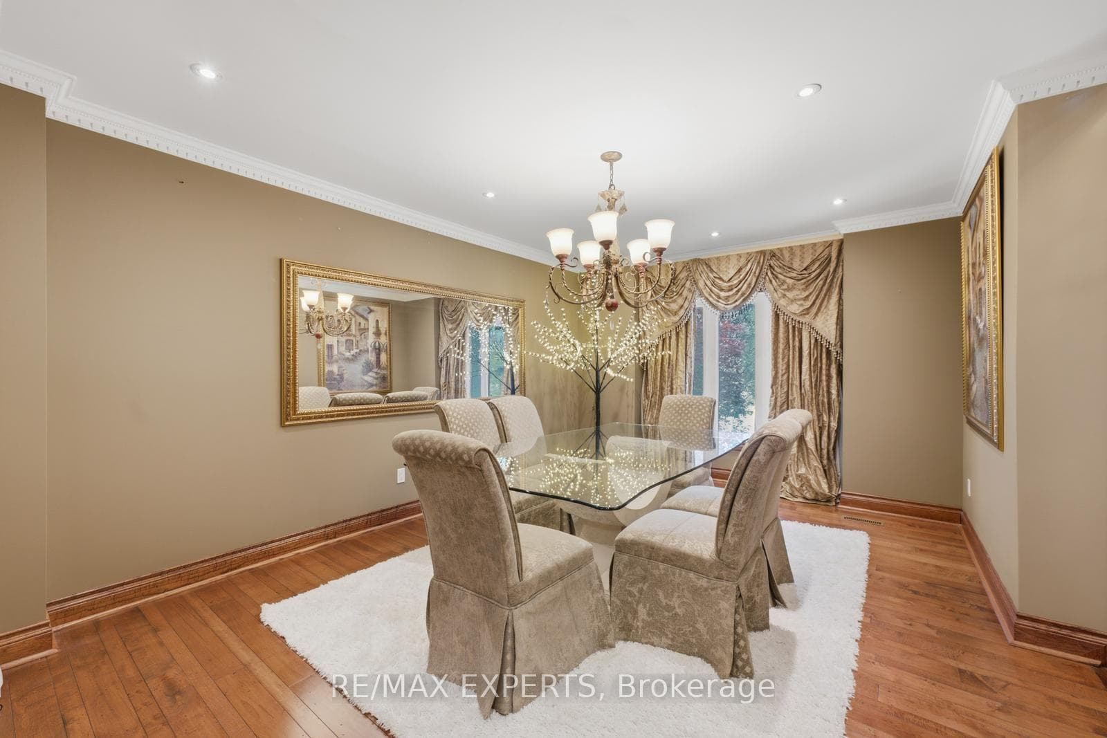 215 Velmar Drive photo 8