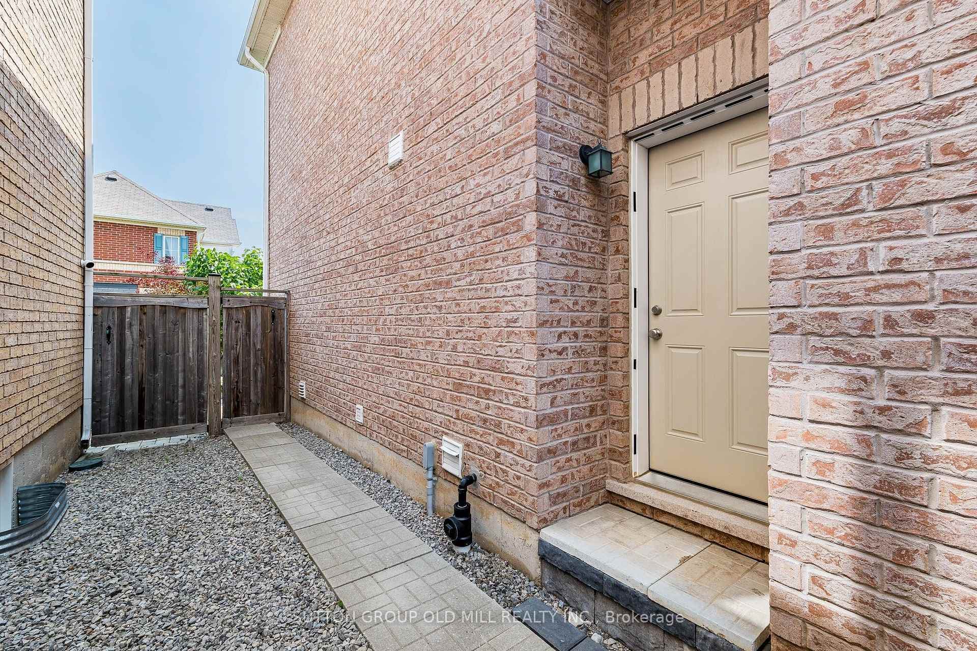 1613 Copeland Circle photo 38
