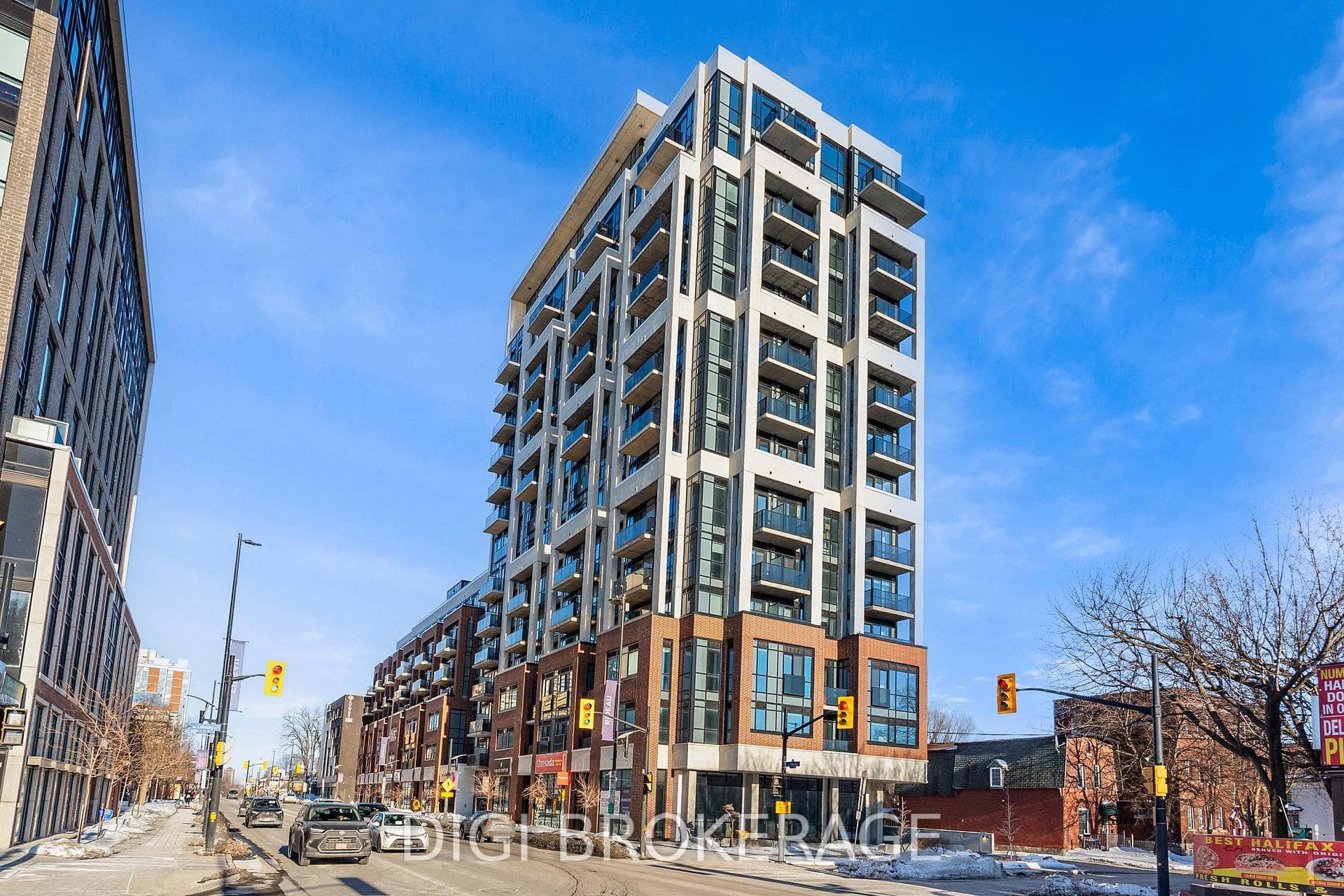 560 Rideau Street Unit 413 photo 1