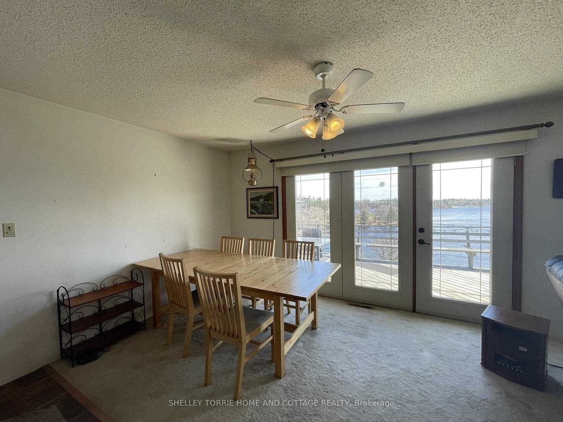 411 Lakeview Drive photo 12