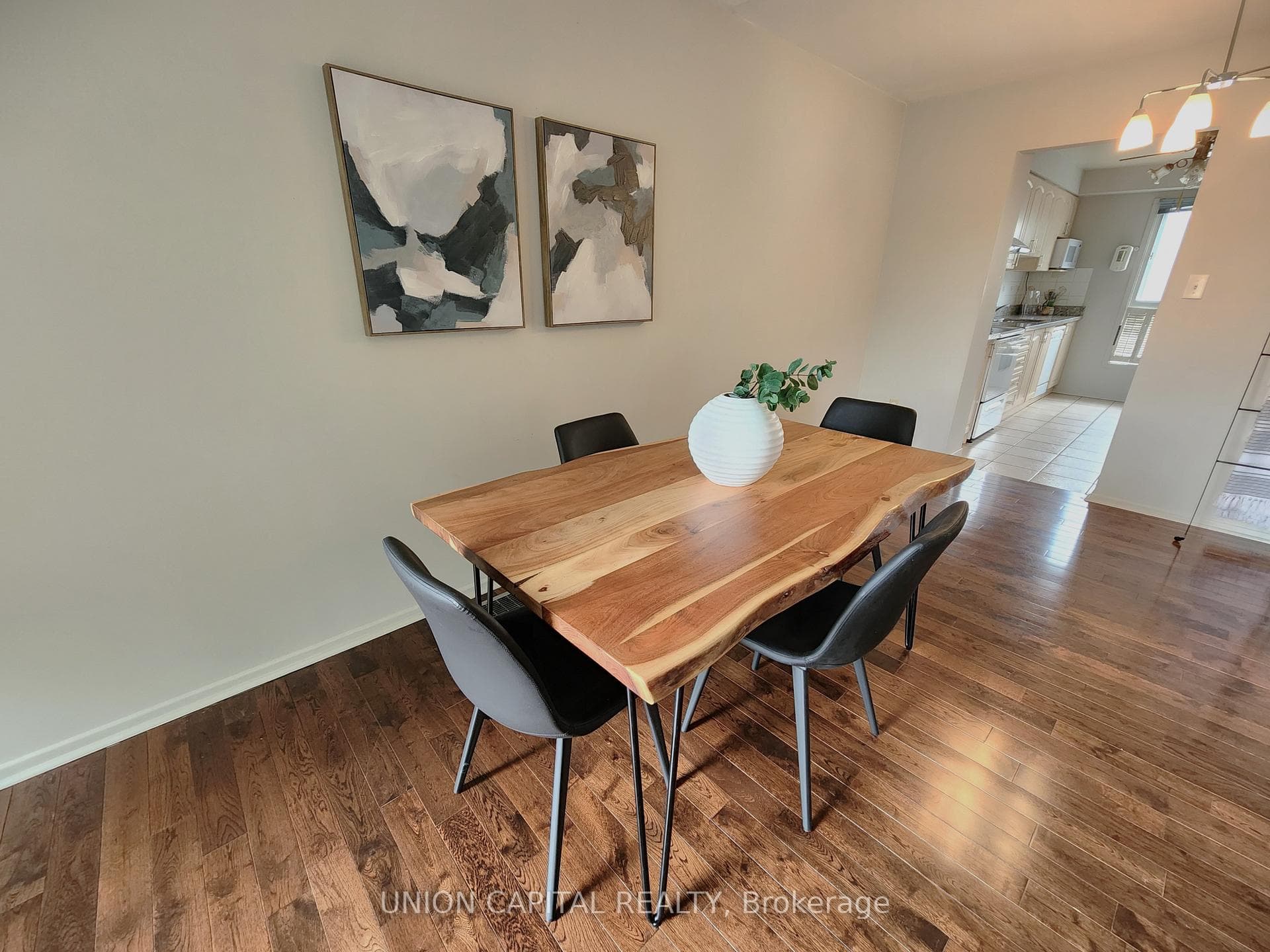 201 Alexmuir Boulevard Unit 80 photo 8