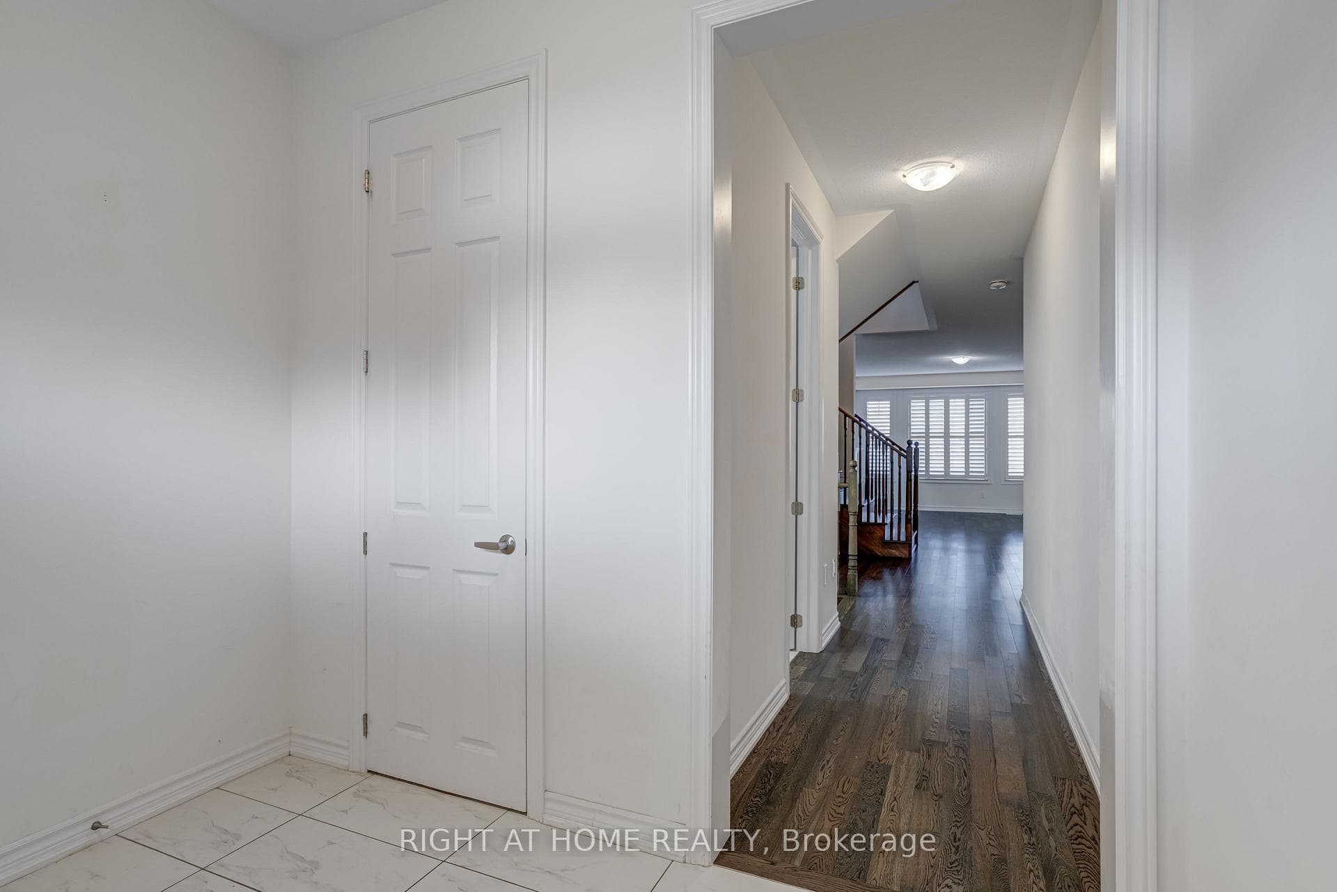 14 Moorhart Crescent photo 3