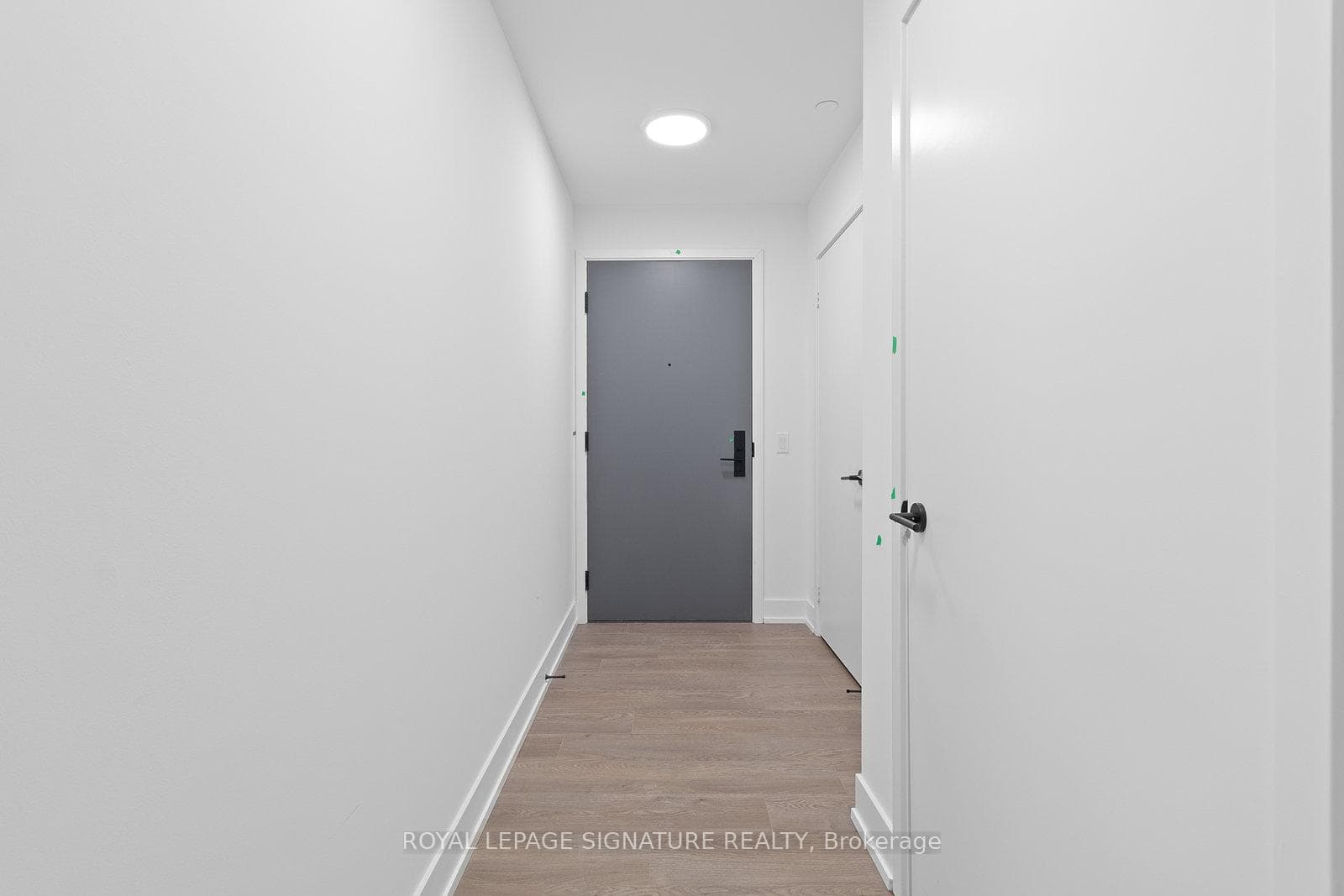 308 Jarvis Street Unit 803 photo 5