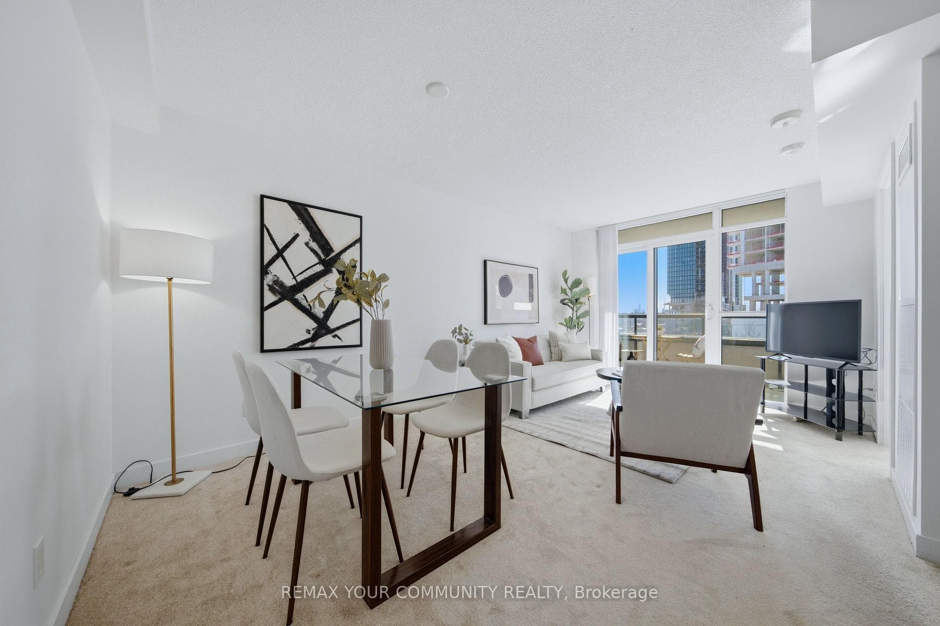 8 Trent Avenue Unit 407 photo 9