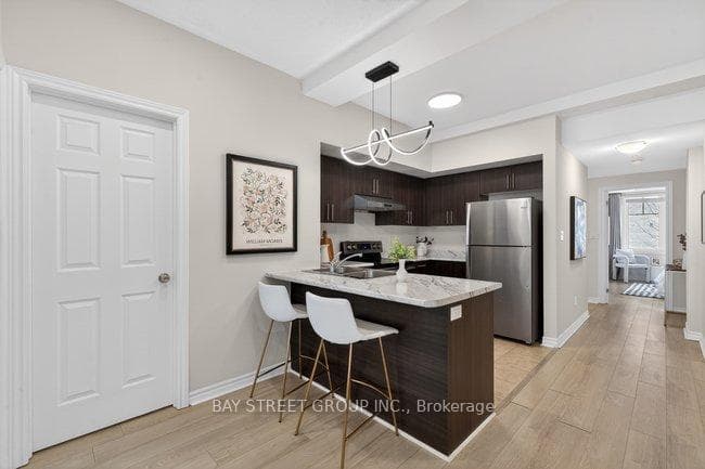 1 Eaton Park Lane Unit 18 photo 24