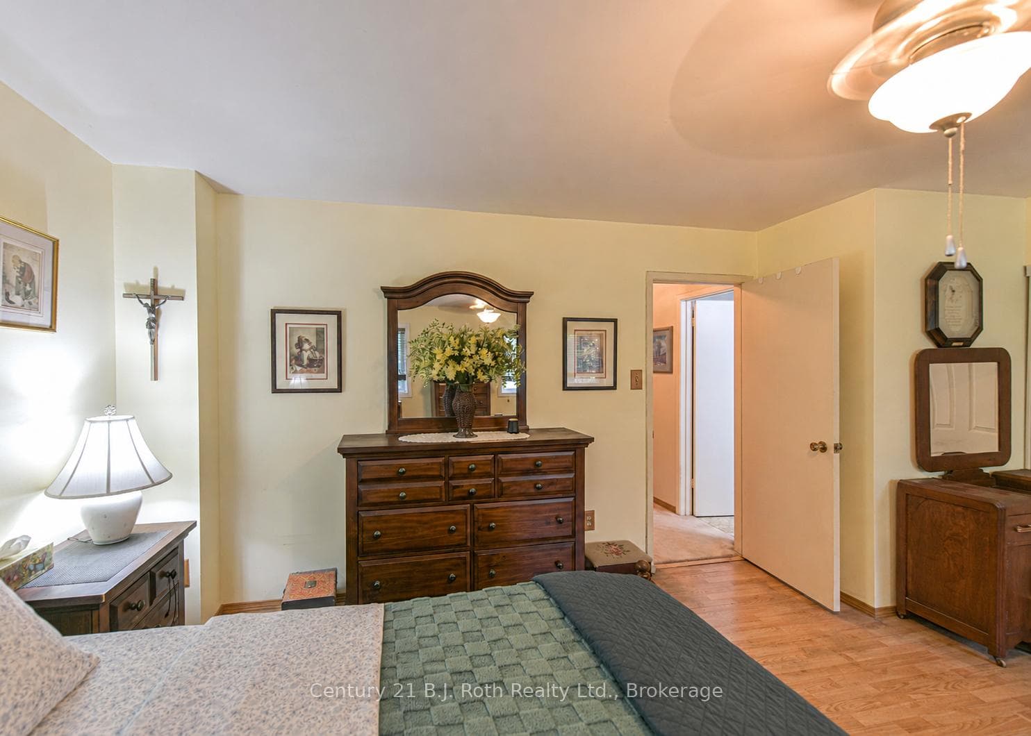 441 Barrie Road Unit 35 photo 35