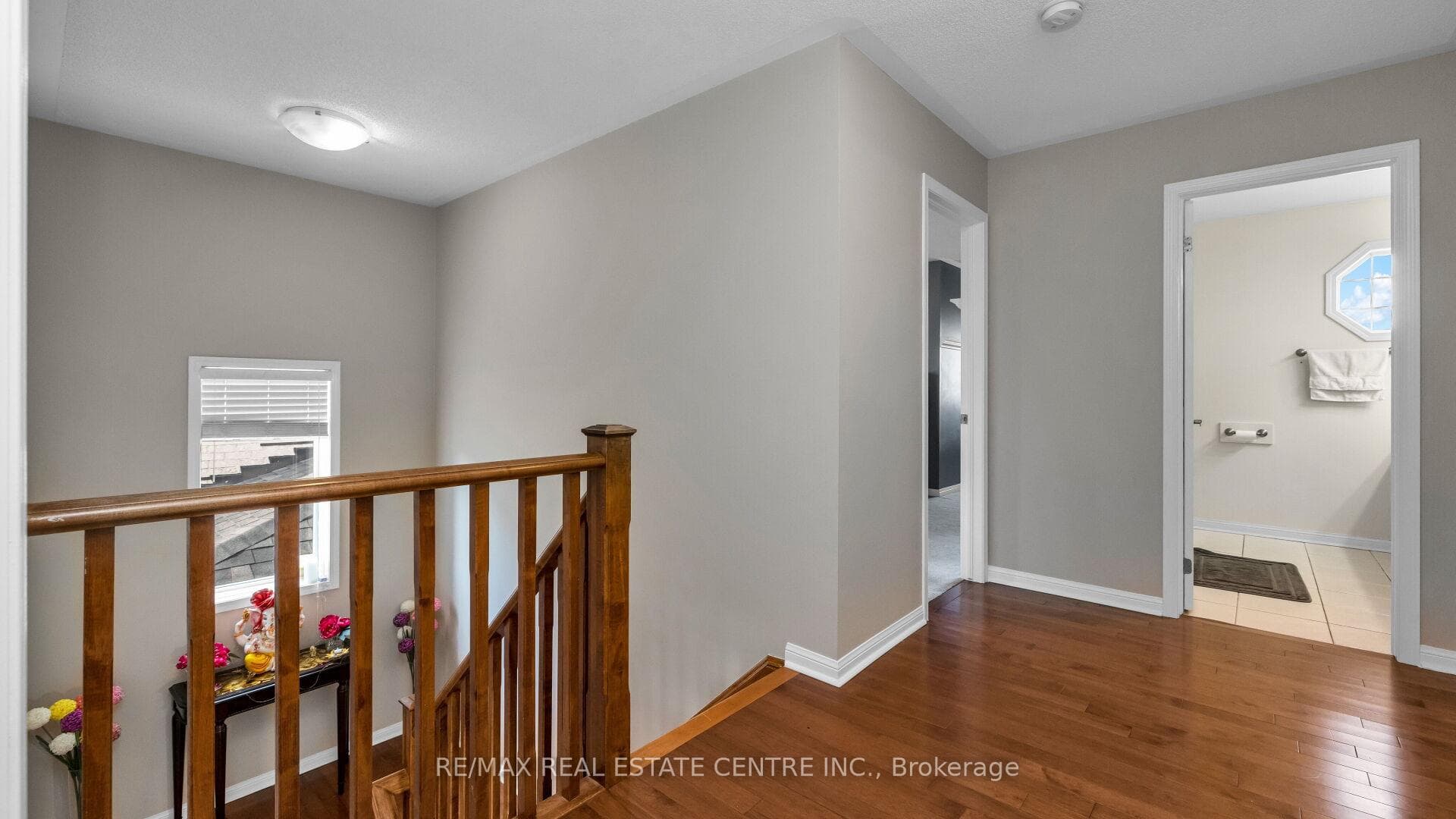 1494 Marshall Crescent photo 18