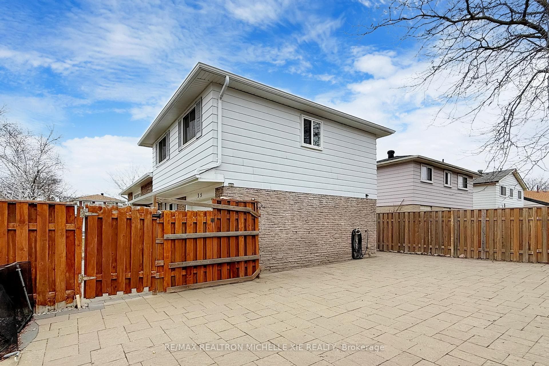 35 Bridley Drive photo 34