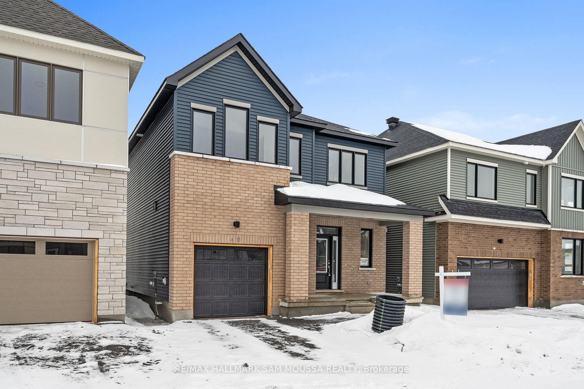 410 Euphoria Crescent photo 3