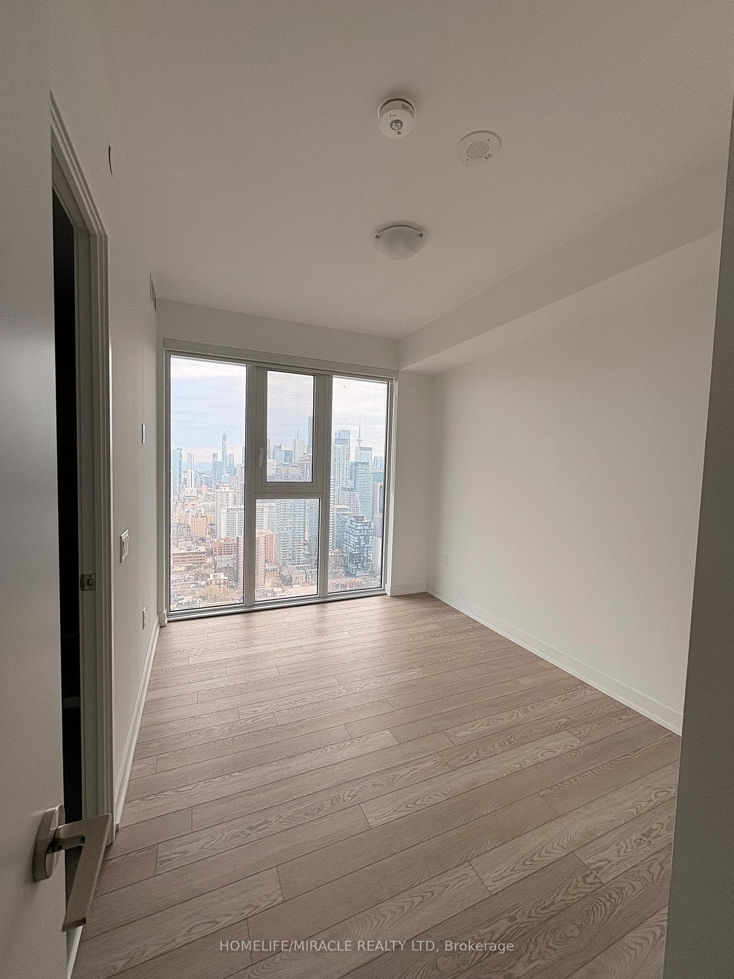 634 church Street Unit 3709 photo 3